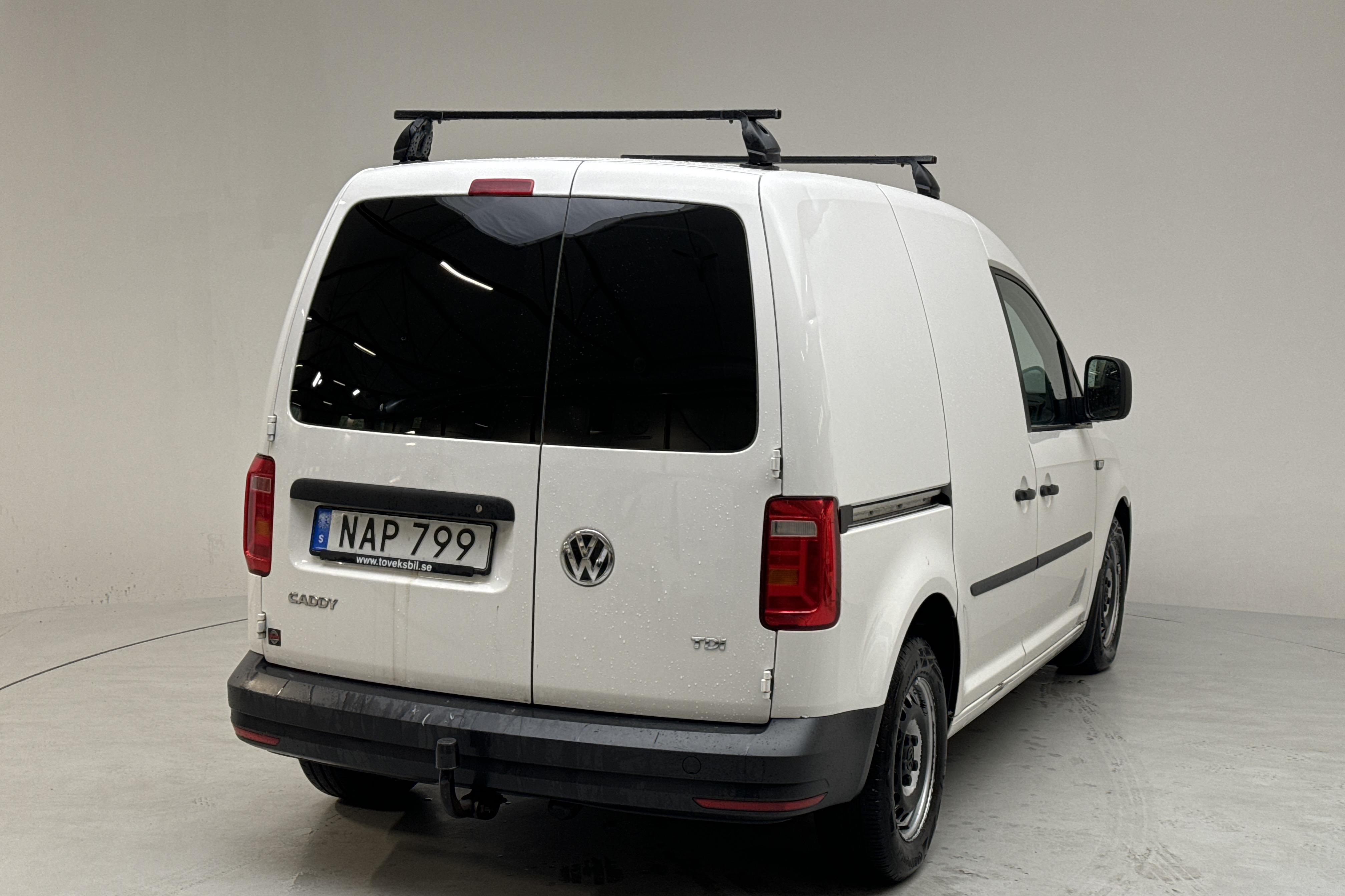 VW Caddy 1.6 TDI Skåp (75hk) - 194 960 km - Käsitsi - valge - 2016