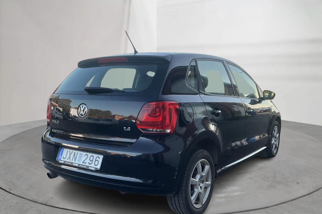 VW Polo 1.4 5dr (85hk) - 93 770 km - Käsitsi - must - 2010