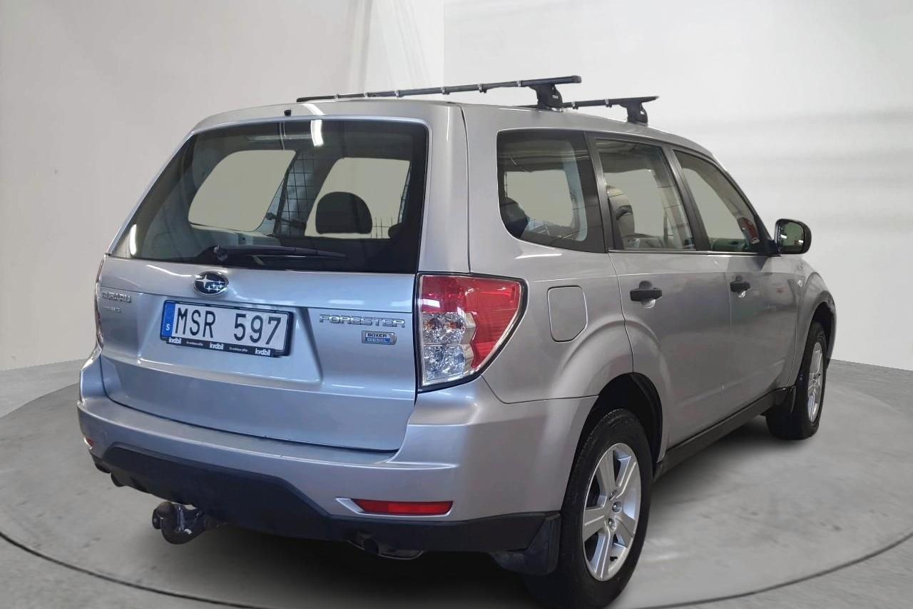 Subaru Forester 2.0D (147hk) - 150 660 km - Käsitsi - hõbe - 2012