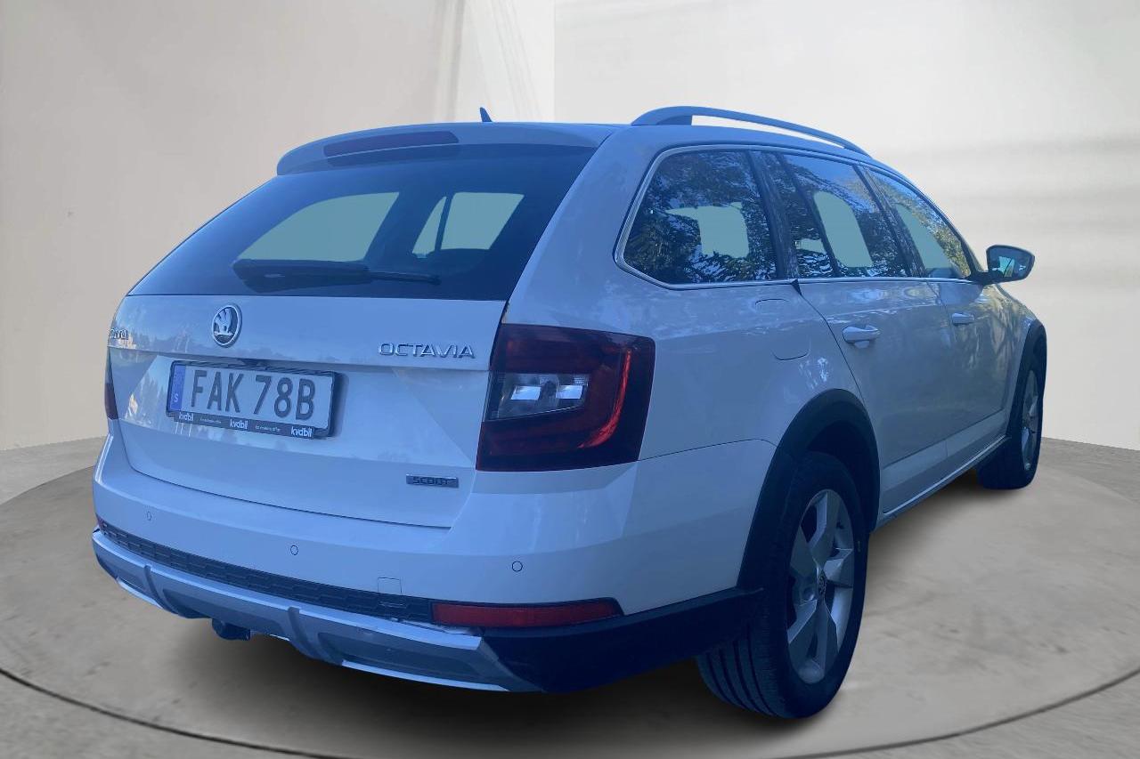 Skoda Octavia Scout II 2.0 TDI 4X4 (150hk) - 194 950 km - Automatic - white - 2019