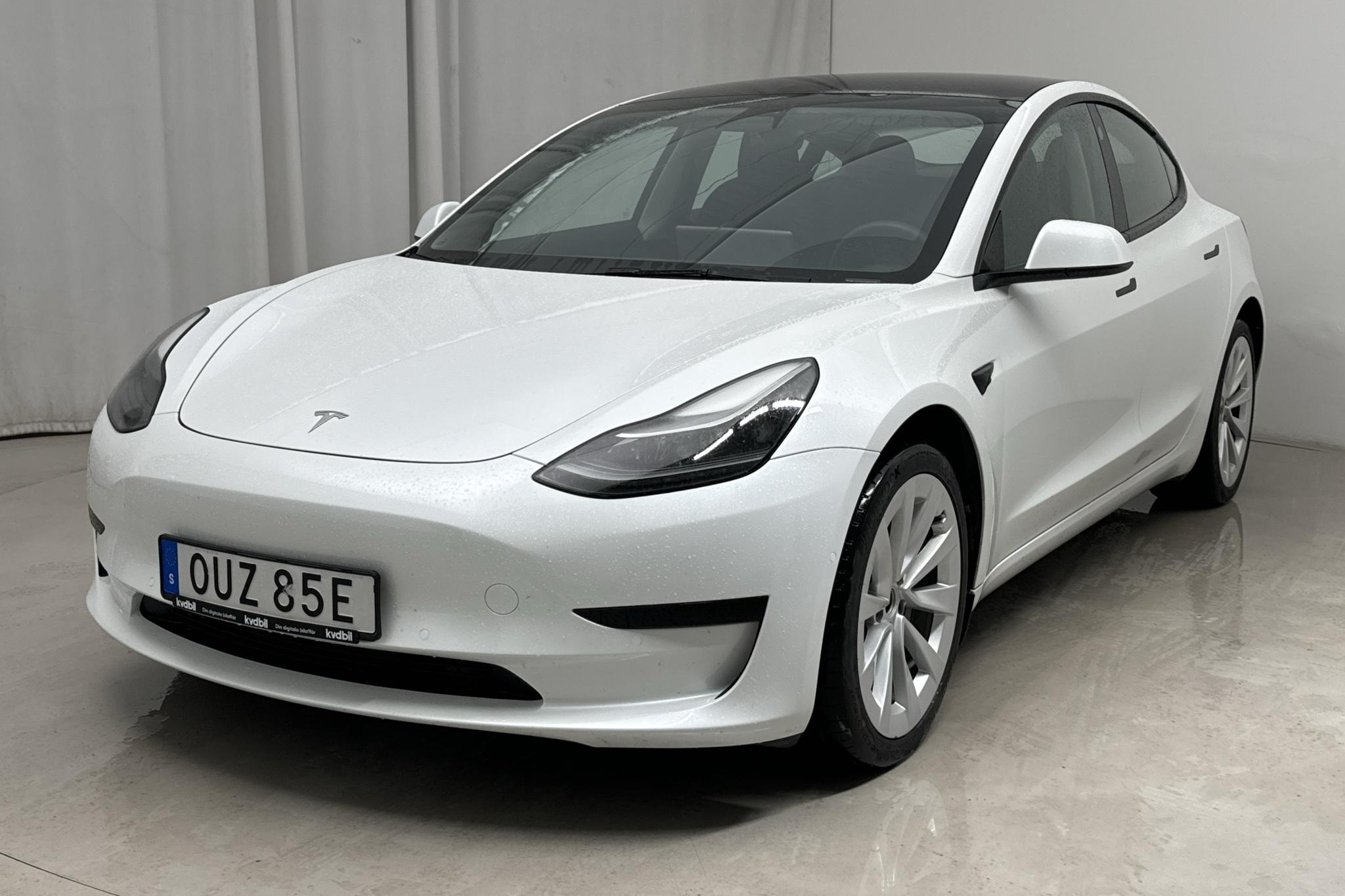 Tesla Model 3 Standard Range RWD - 47 140 km - Automaatne - valge - 2021