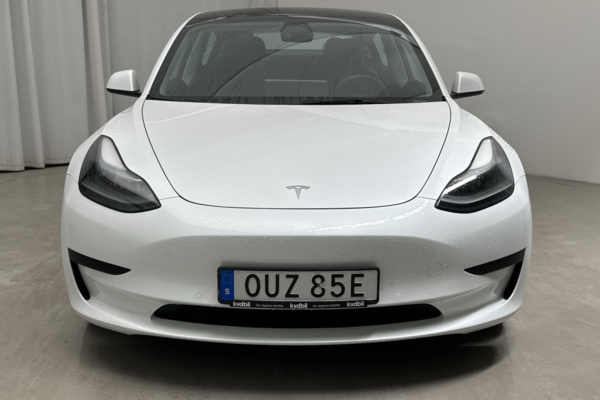 Tesla Model 3 Standard Range RWD - 47 140 km - Automatyczna - biały - 2021