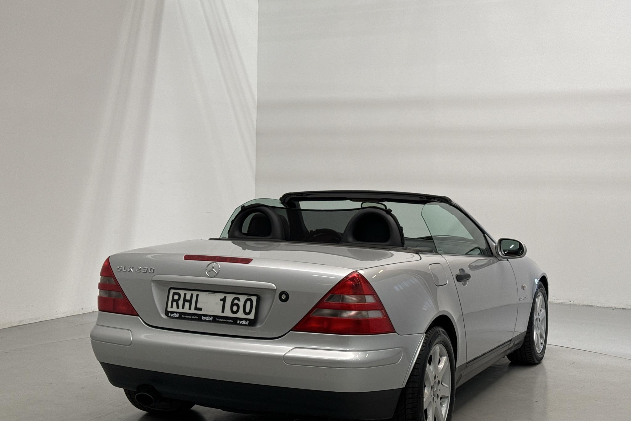 Mercedes SLK 230 Kompressor R170 (193hk) - 10 046 mil - Automat - Light Grey - 1999