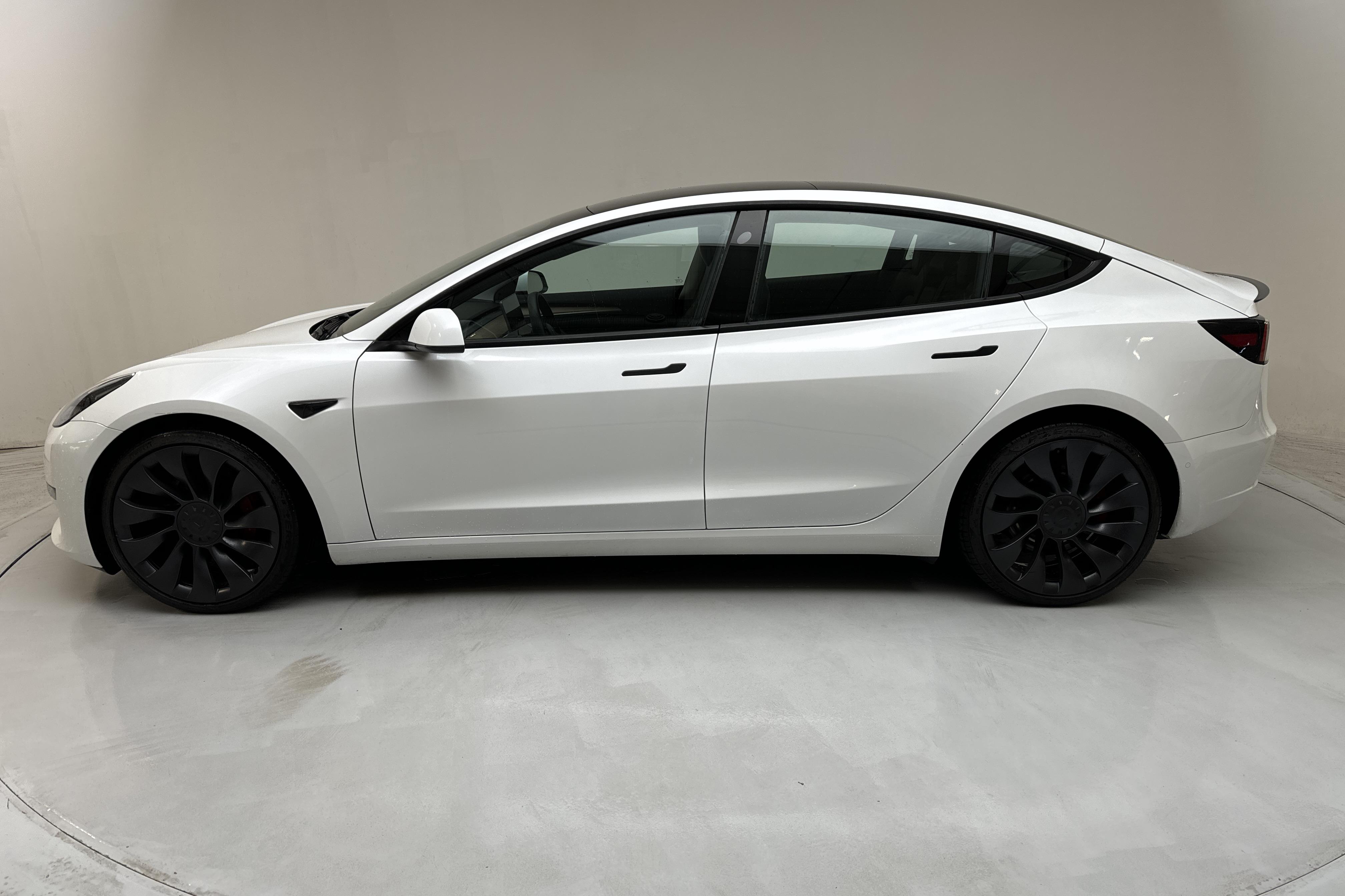 Tesla Model 3 Performance AWD - 81 070 km - Automatyczna - biały - 2021