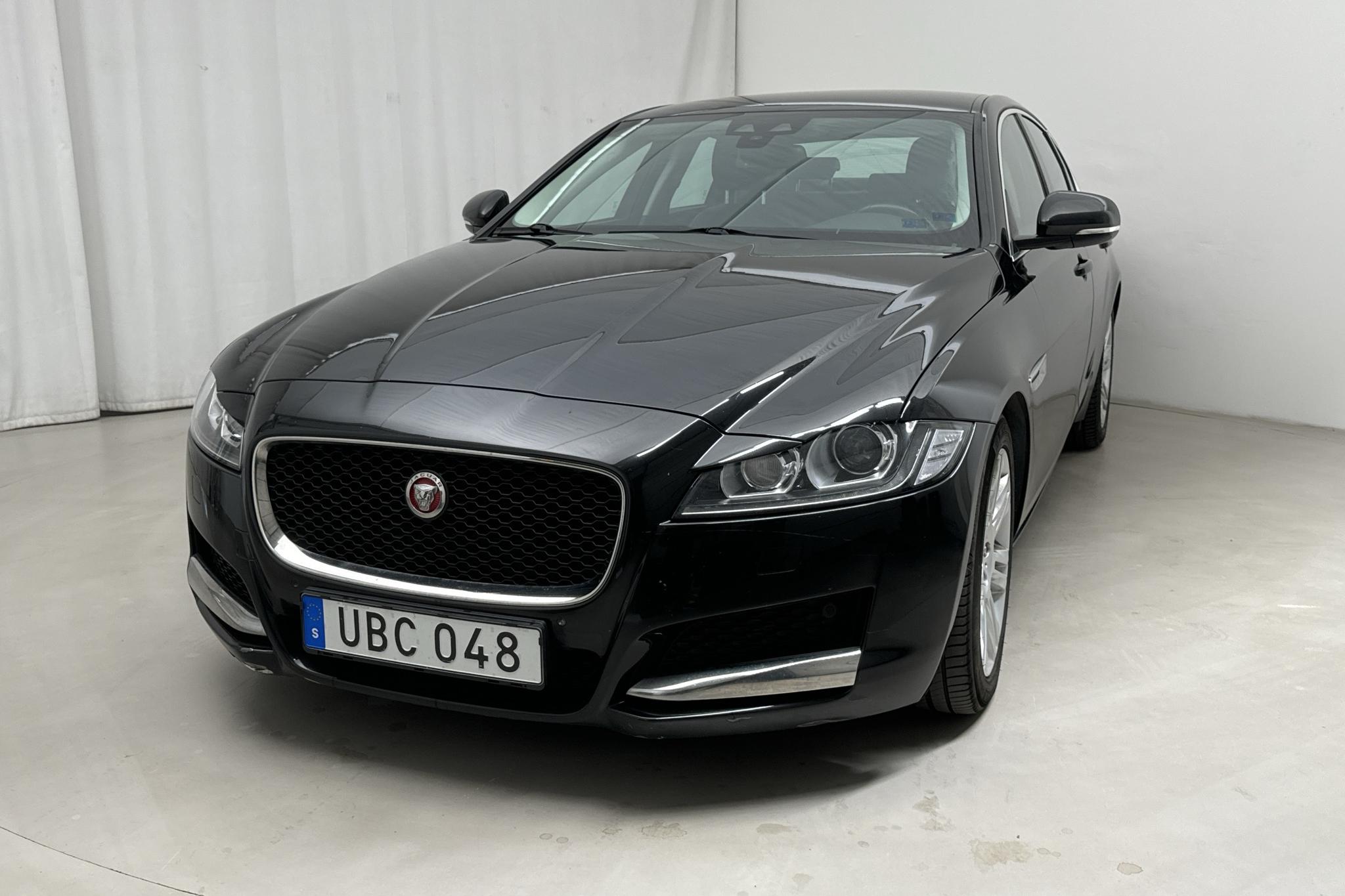 Jaguar XF 3.0D V6 Supercharged RWD (300hk) - 154 290 km - Automaatne - must - 2016