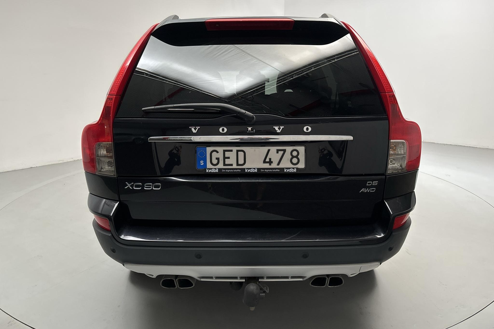 Volvo XC90 D5 (205hk) - 256 140 km - Automatyczna - czarny - 2010