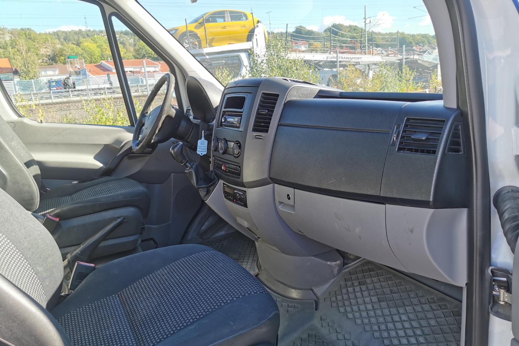 Mercedes Sprinter 518 CDI - 179 995 km - Manualna - biały - 2008