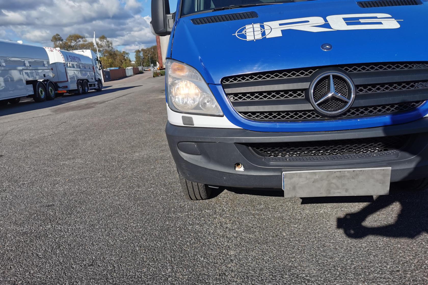 Mercedes Sprinter 518 CDI - 179 995 km - Manuell - vit - 2008