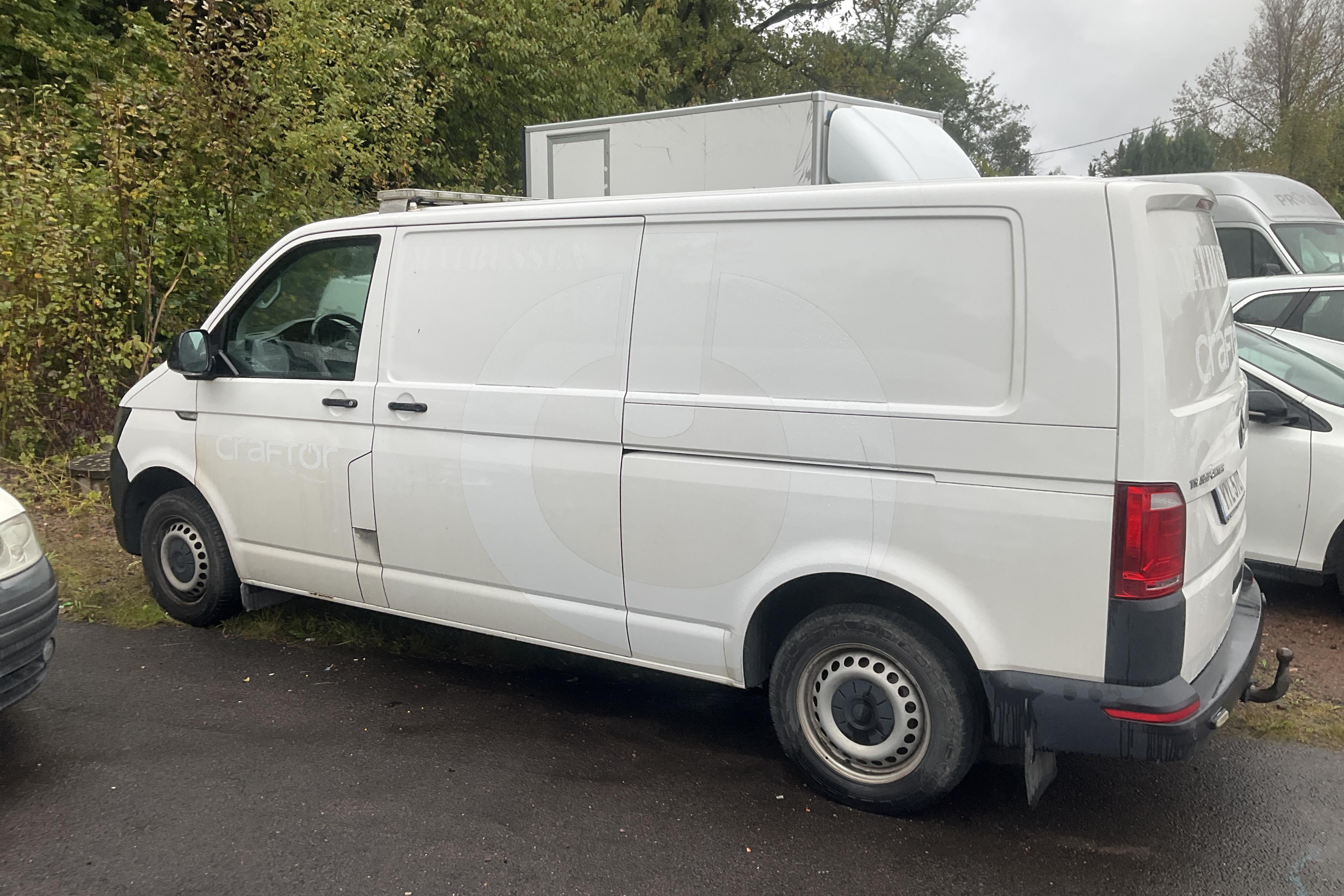 VW Transporter T6 2.0 TDI BMT Skåp 4MOTION (150hk) - 260 000 km - Automaatne - valge - 2018