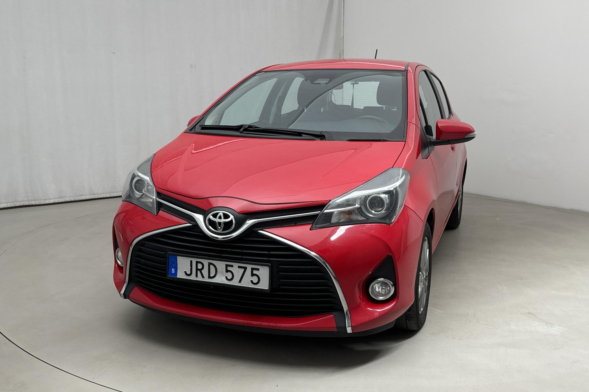 Toyota Yaris 1.33 3dr (100hk) - 147 250 km - Manual - red - 2017