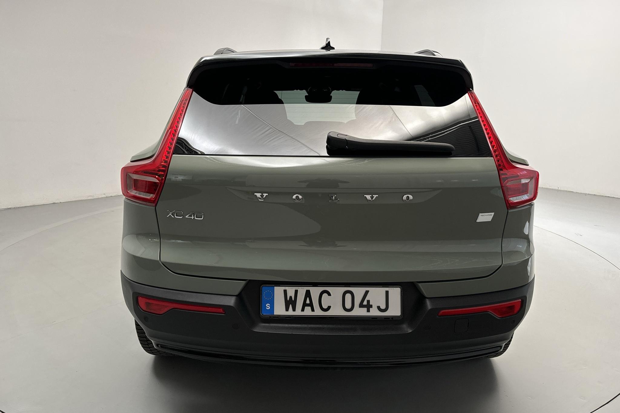 Volvo XC40 P6 Recharge (231hk) - 50 030 km - Automatic - green - 2023