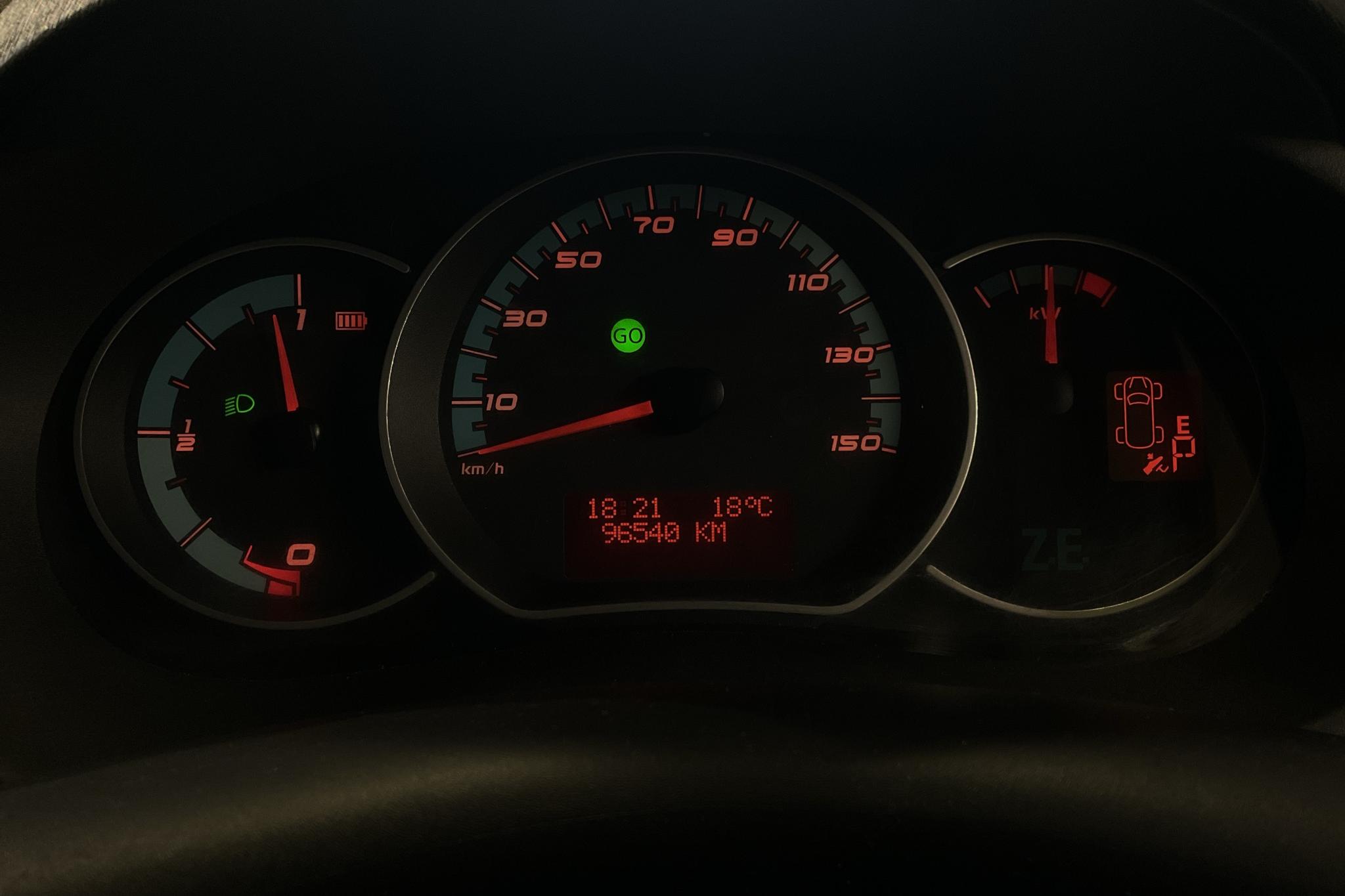 Renault Kangoo Z.E Power Plus 33 kWh Maxi Skåp (60hk) - 96 540 km - Automatyczna - biały - 2019