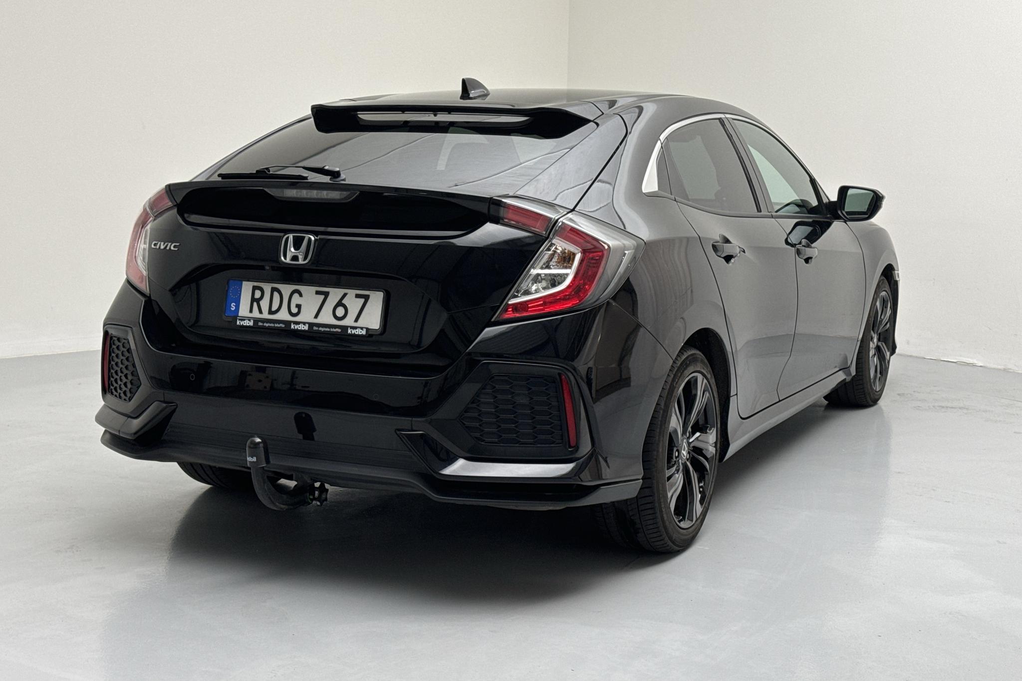 Honda Civic 1.0 i-VTEC 5dr (126hk) - 49 350 km - Käsitsi - must - 2019