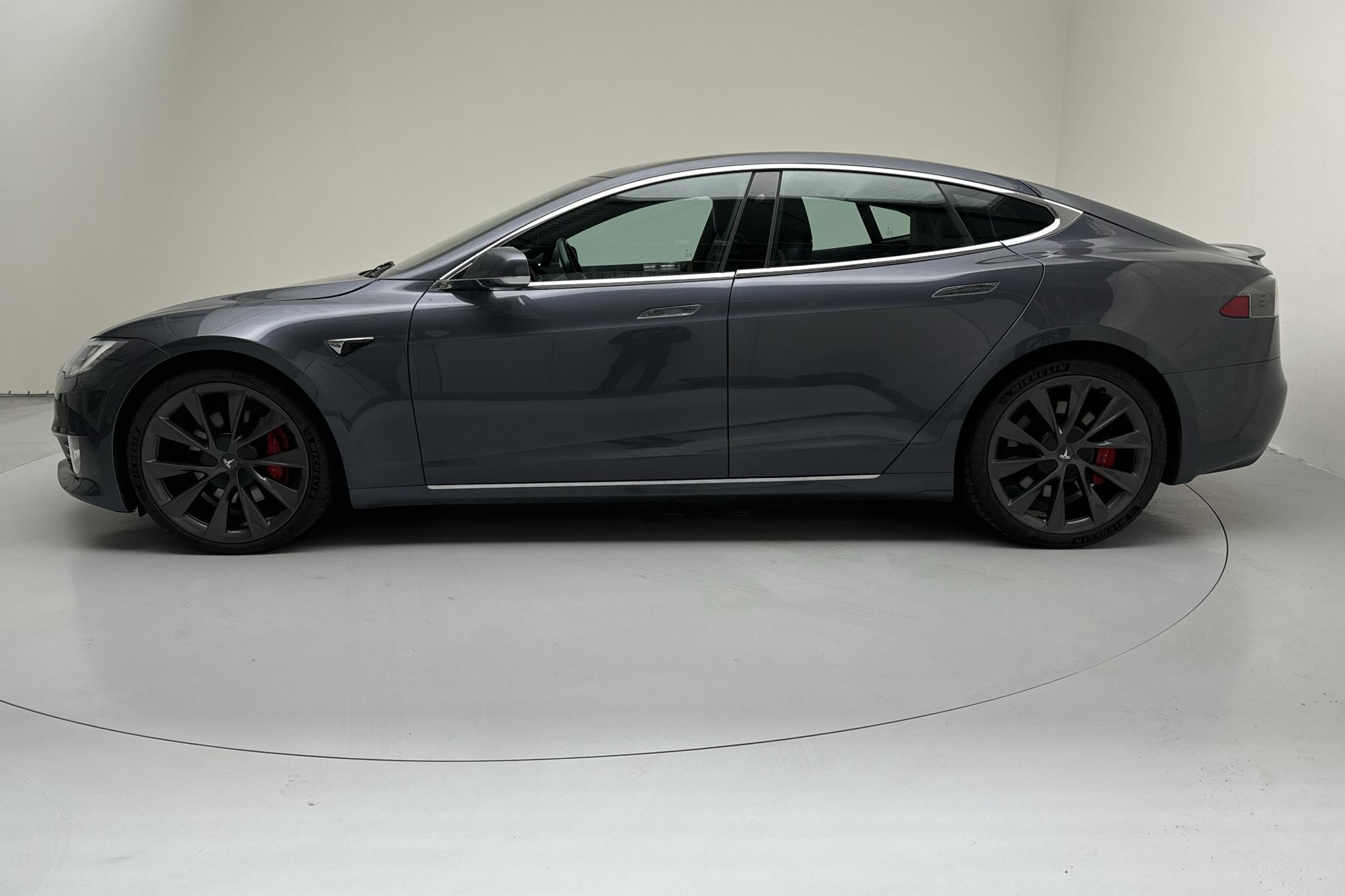 Tesla Model S Dual Motor Performance AWD - 128 630 km - Automaattinen - harmaa - 2020