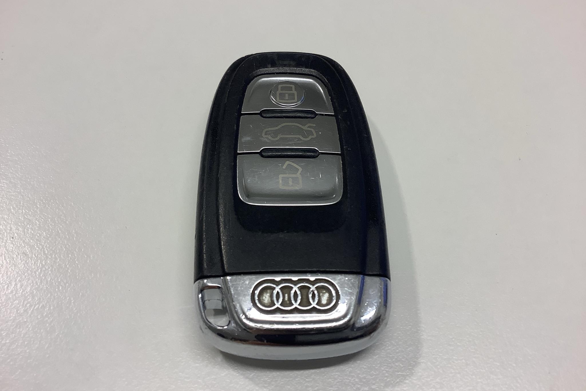 Audi A4 2.7 TDI Avant (190hk) - 17 682 mil - Automat - blå - 2009