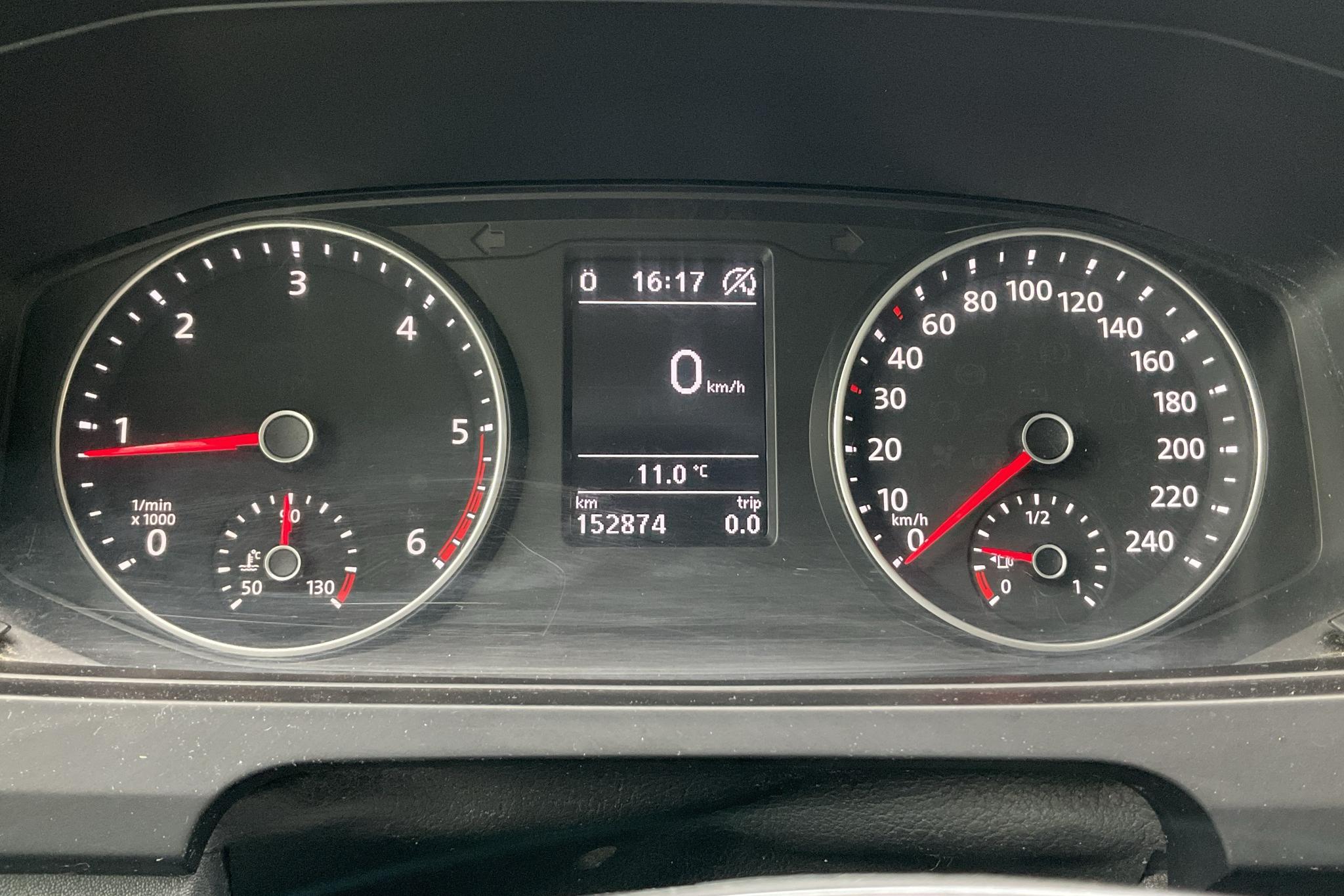 VW Transporter T6 2.0 TDI BMT Skåp 4MOTION (150hk) - 152 870 km - Automatyczna - czarny - 2018