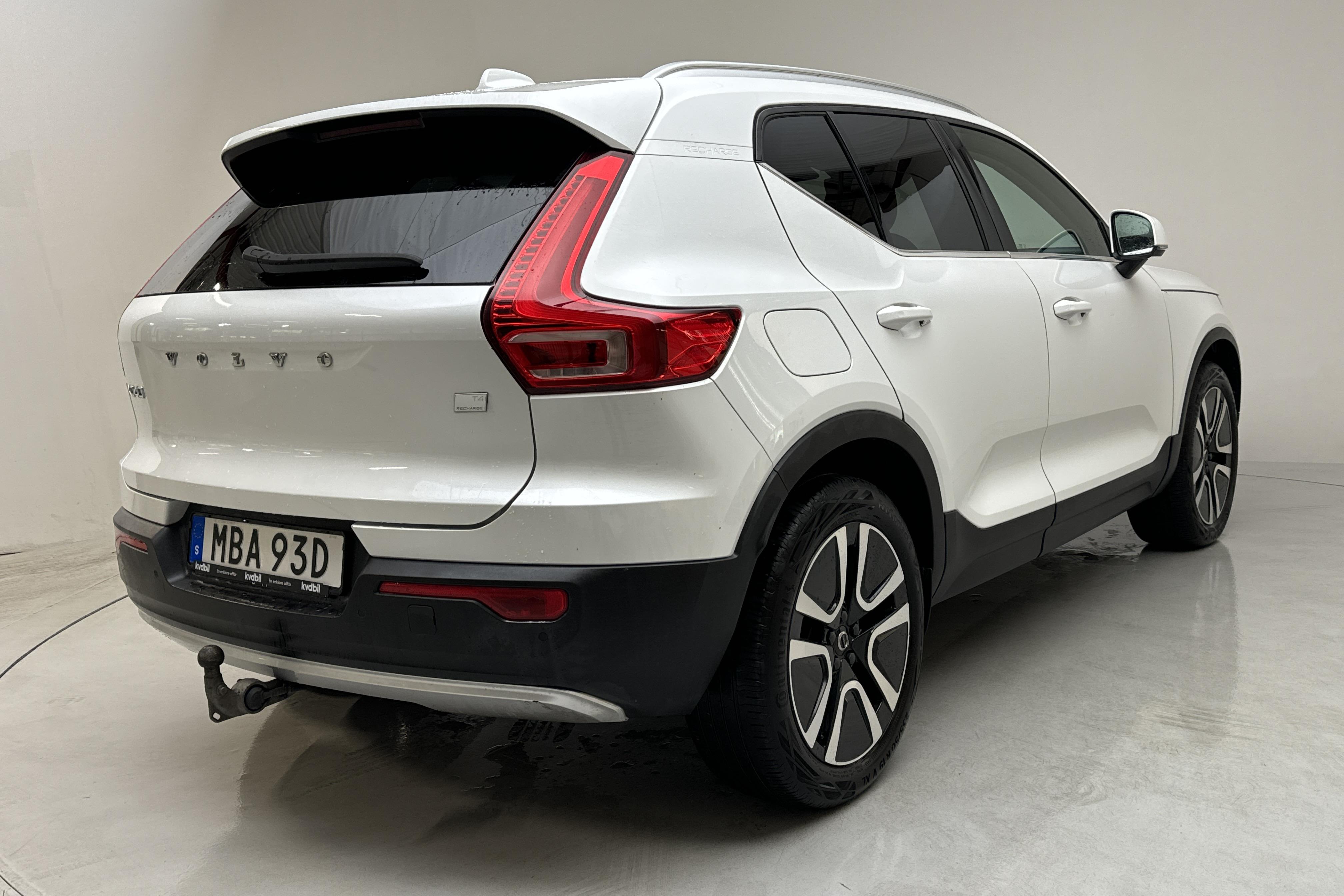 Volvo XC40 T4 2WD Recharge (211hk) - 83 590 km - Automatic - white - 2021