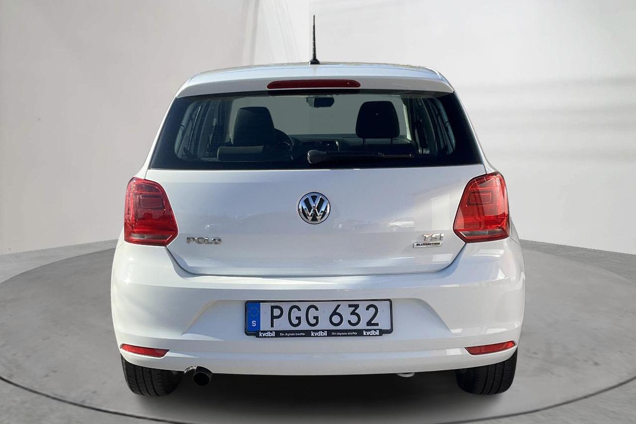 VW Polo 1.2 TSI 5dr (90hk) - 58 730 km - Manualna - biały - 2017