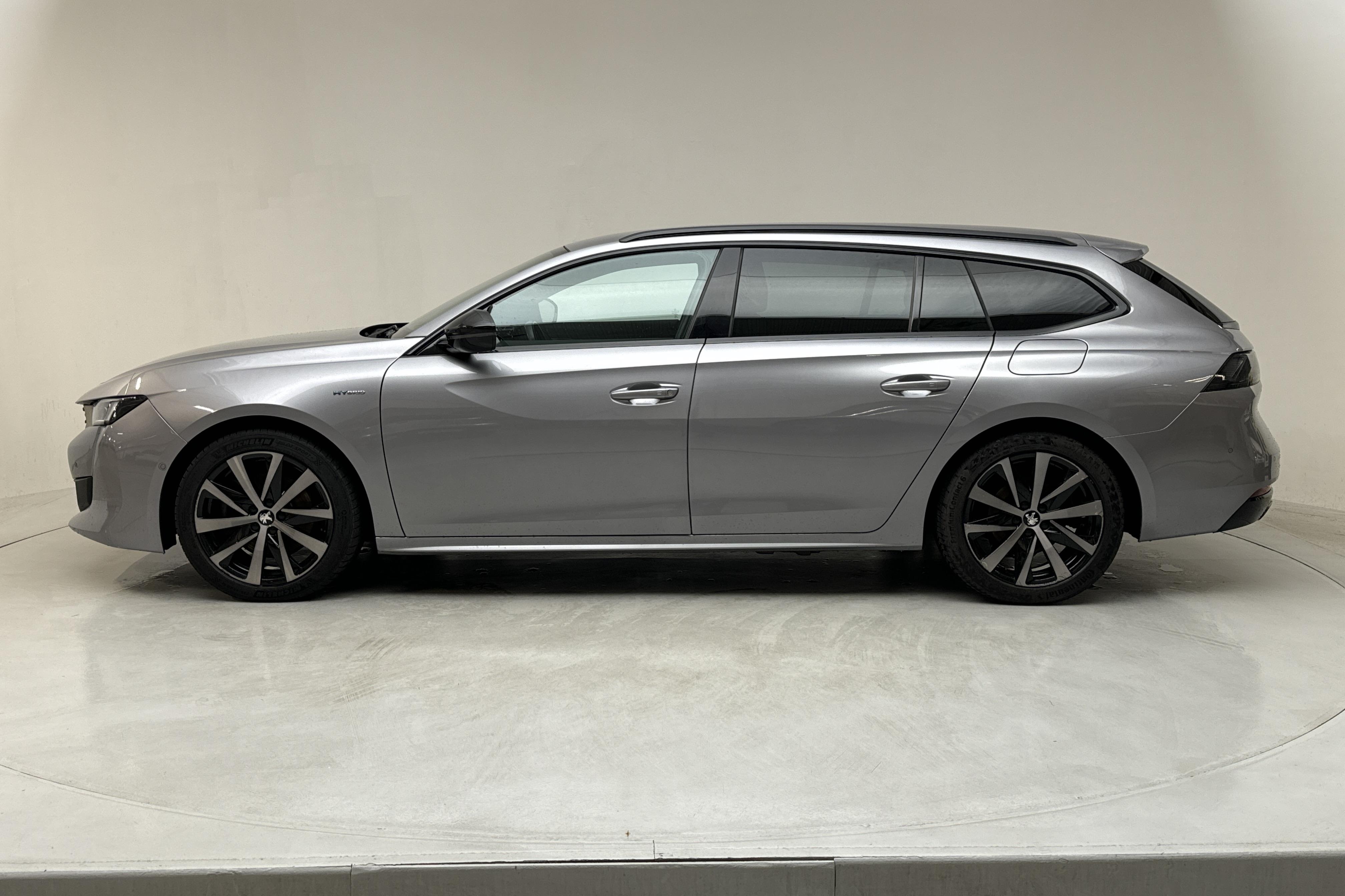 Peugeot 508 1.6 Hybrid SW (225hk) - 7 714 mil - Automat - grå - 2020