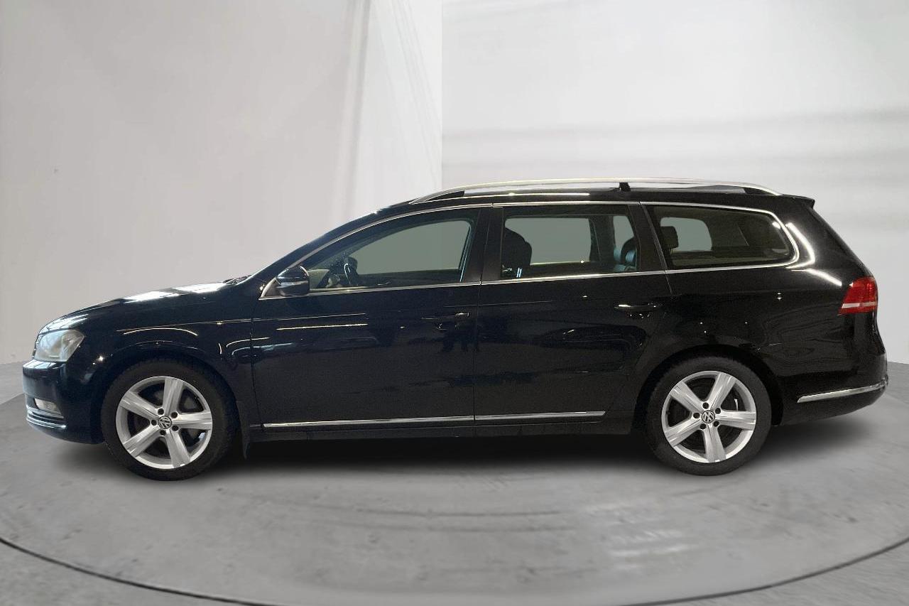 VW Passat 2.0 TDI BlueMotion Technology Variant (170hk) - 25 137 mil - Automat - svart - 2012