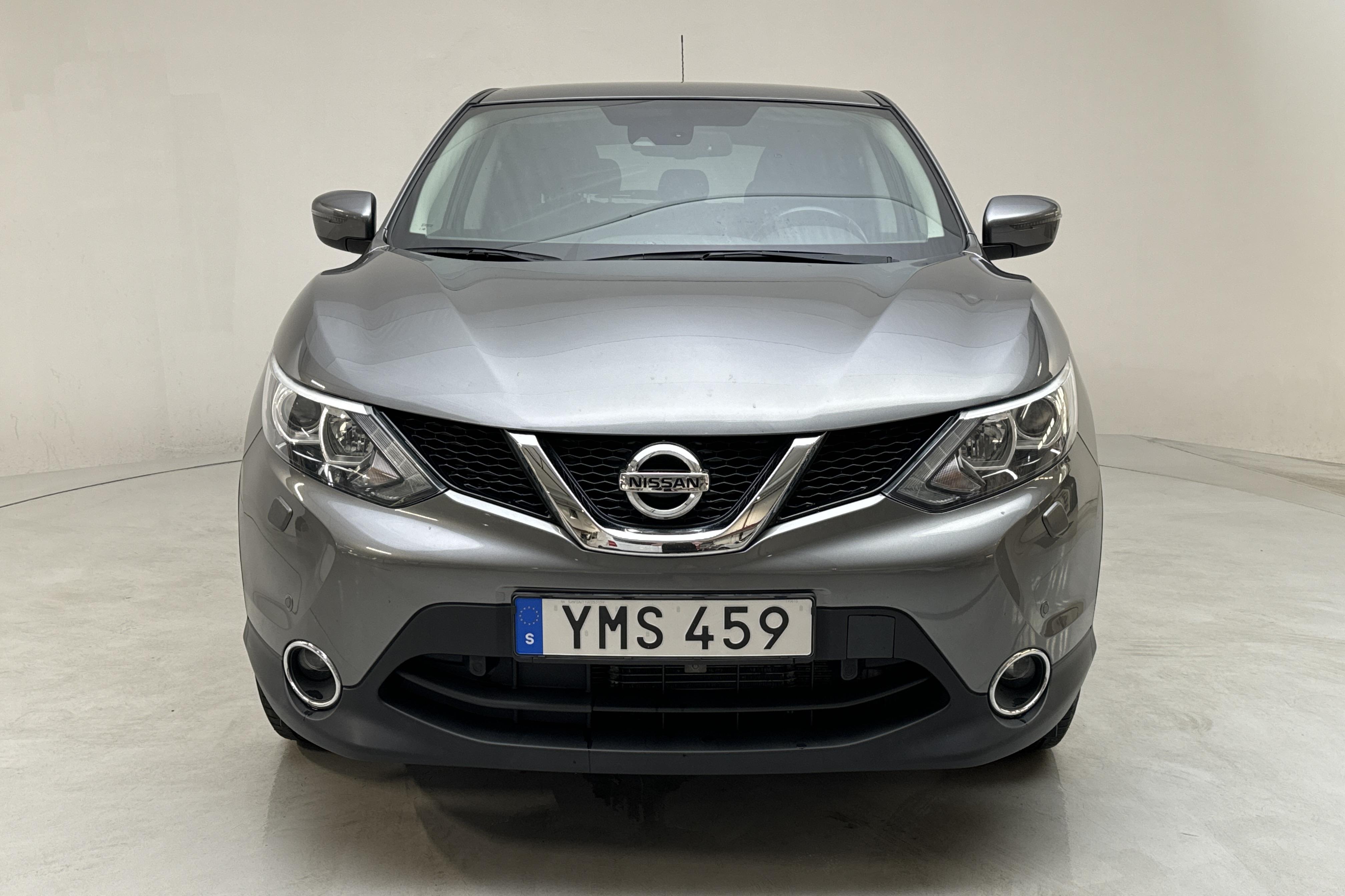 Nissan Qashqai 1.2 (115hk) - 10 525 mil - Automat - grå - 2017