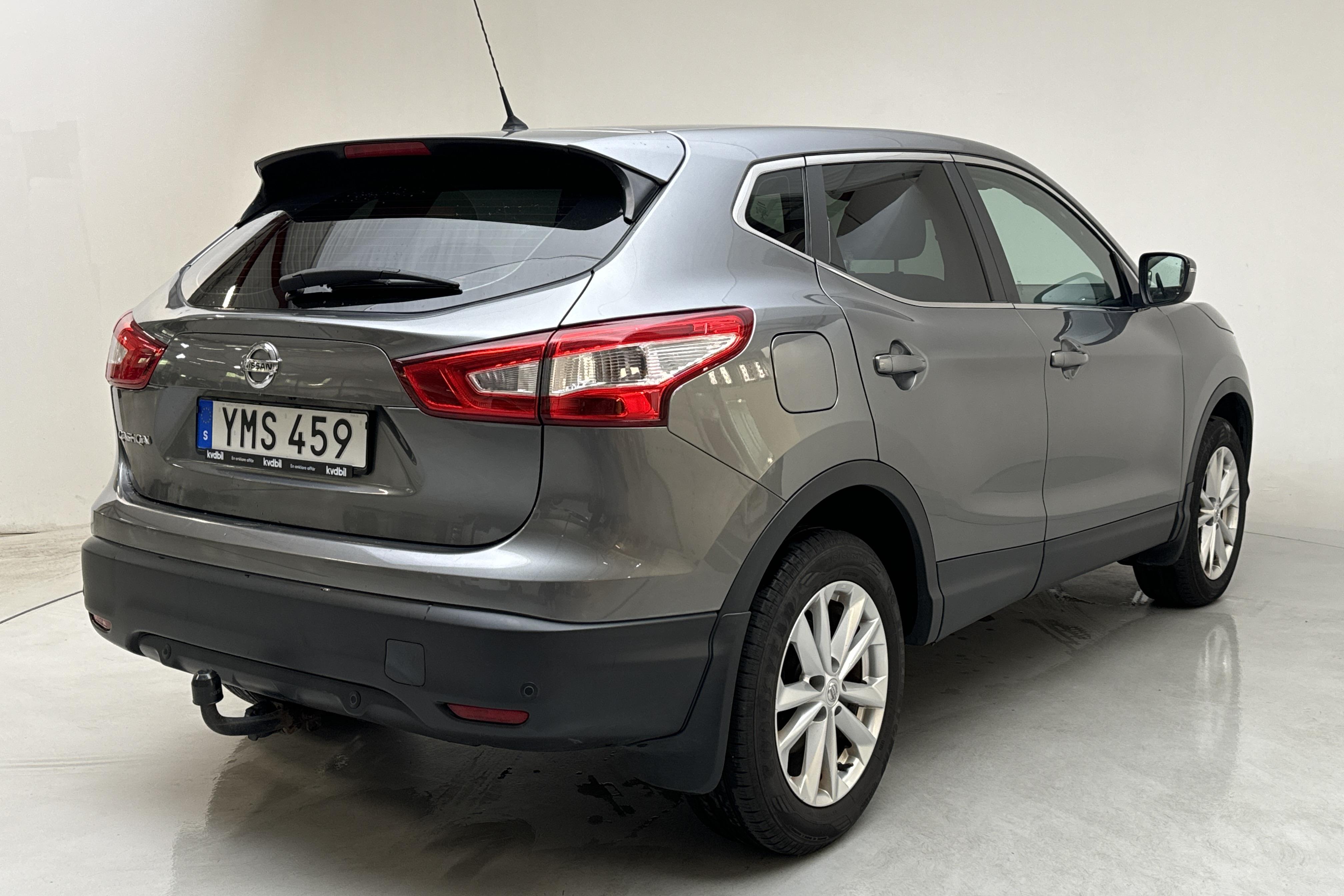 Nissan Qashqai 1.2 (115hk) - 10 525 mil - Automat - grå - 2017