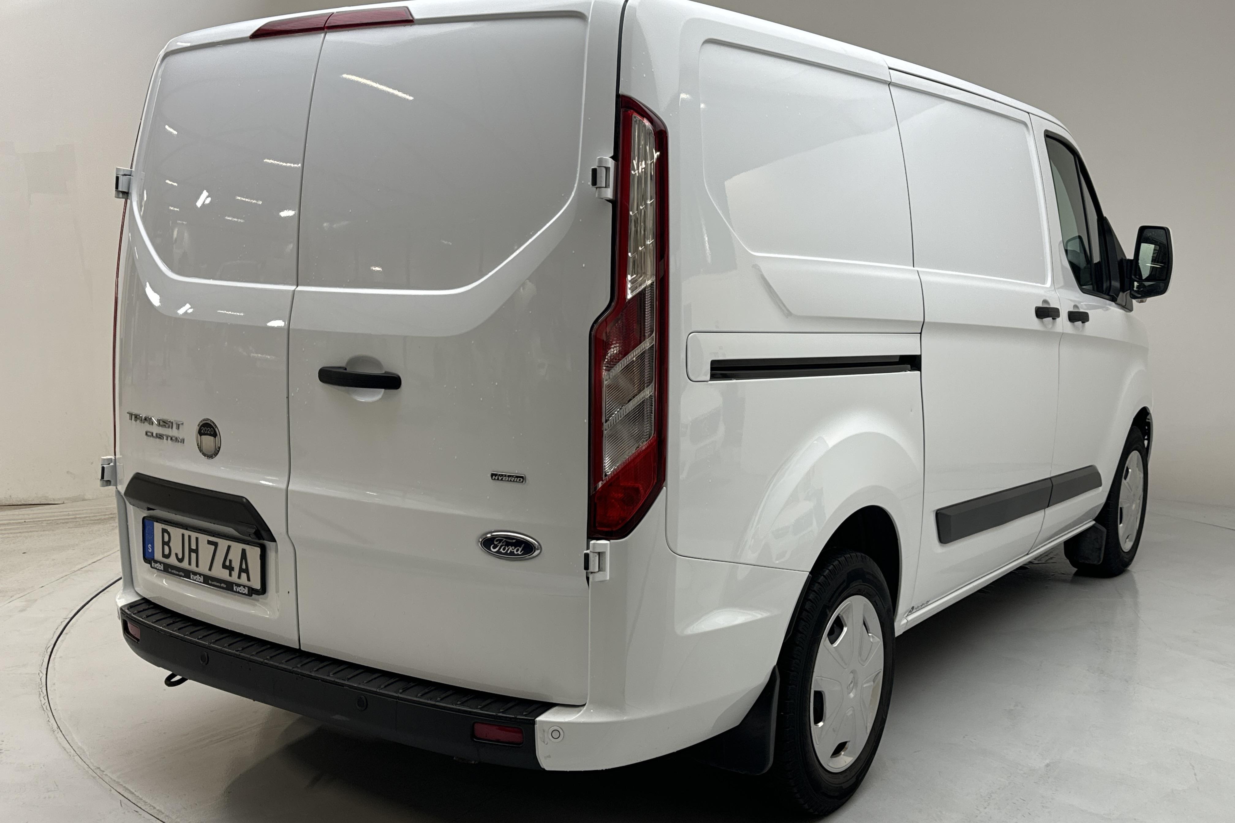 Ford Tourneo Custom 320 PHEV (120hk) - 54 620 km - Automatyczna - biały - 2021