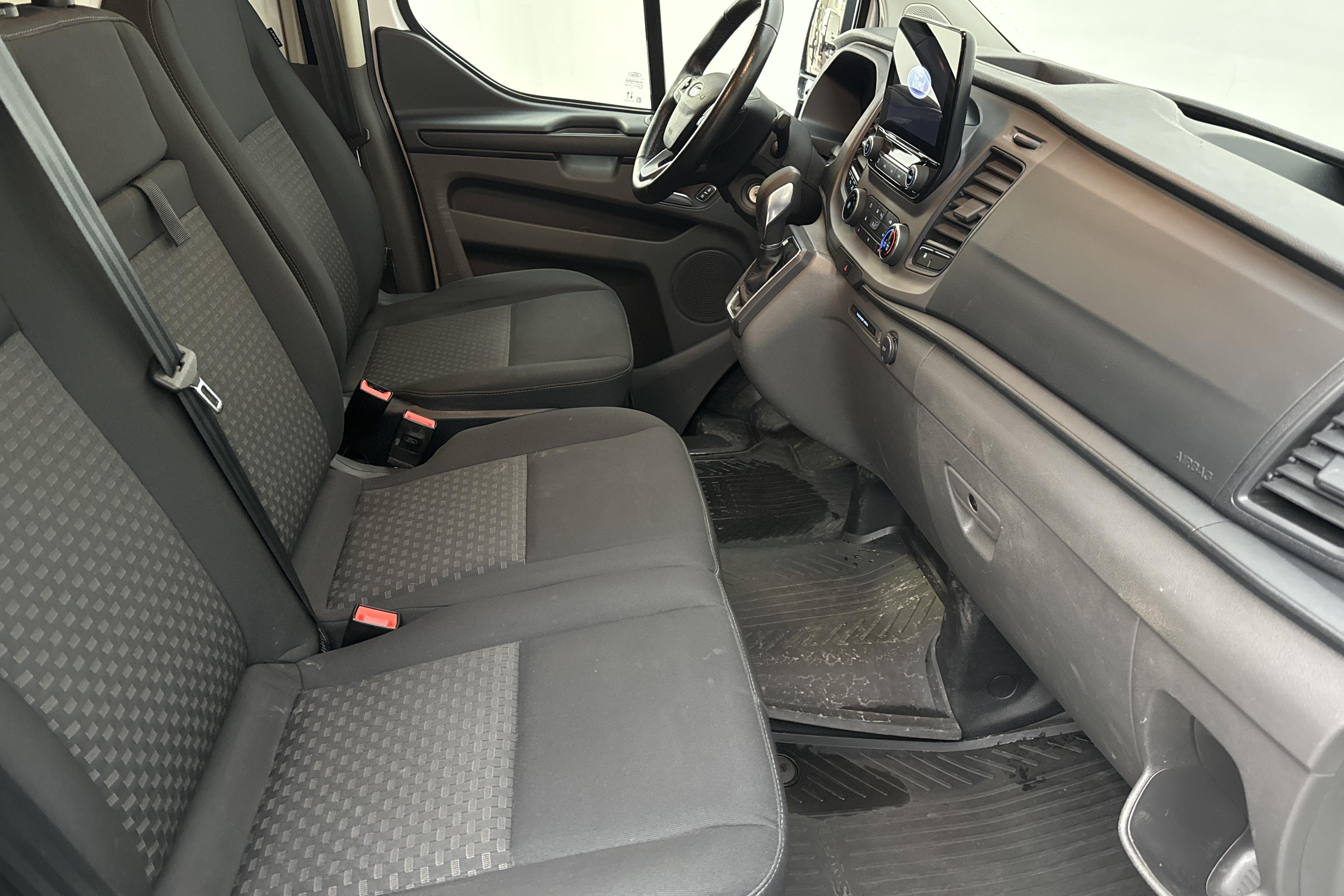 Ford Tourneo Custom 320 PHEV (120hk) - 54 620 km - Automatyczna - biały - 2021