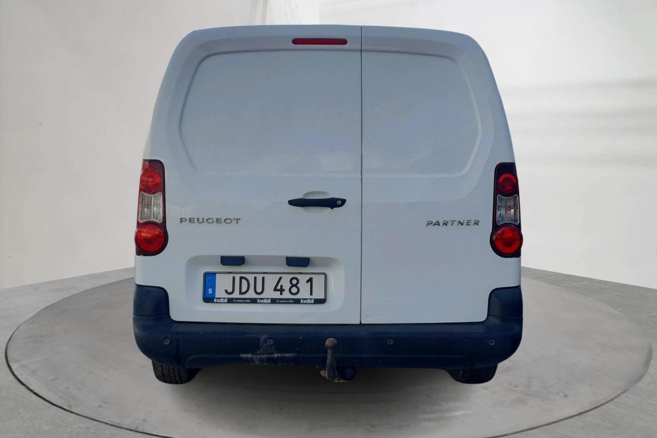 Peugeot Partner 1.6 BlueHDI Skåp (100hk) - 129 050 km - Manuaalinen - valkoinen - 2017