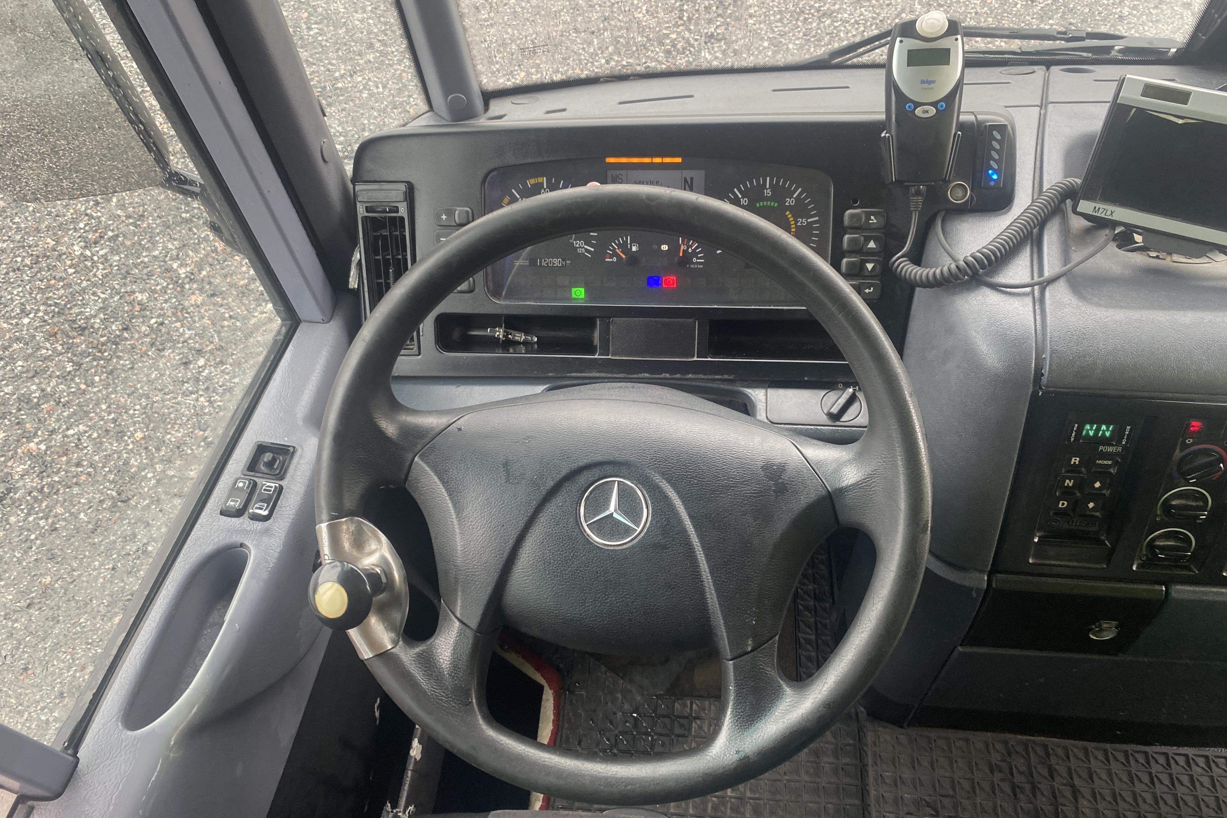 MERCEDES 2628G L/NLA - 112 090 km - Automatyczna - czerwony - 2012