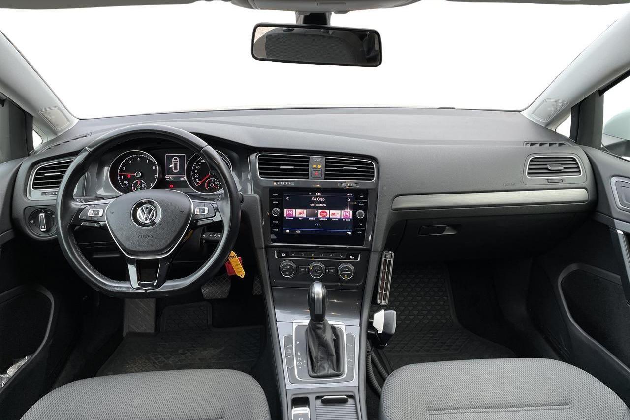 VW Golf VII 1.5 TGI Sportscombi (130hk) - 45 930 km - Automatyczna - biały - 2020