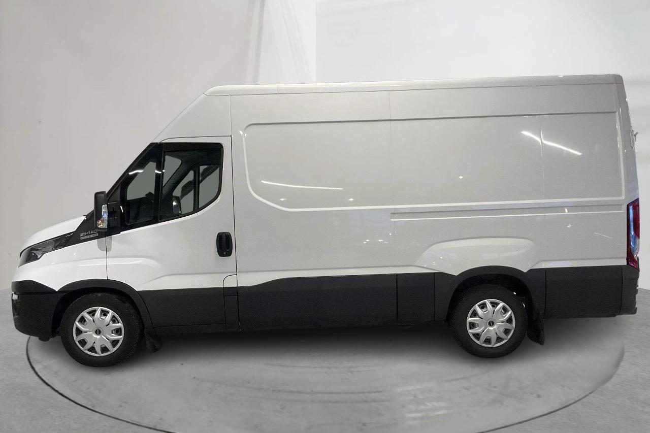 Iveco Daily 35 2.3 (136hk) - 9 060 mil - Automat - vit - 2018