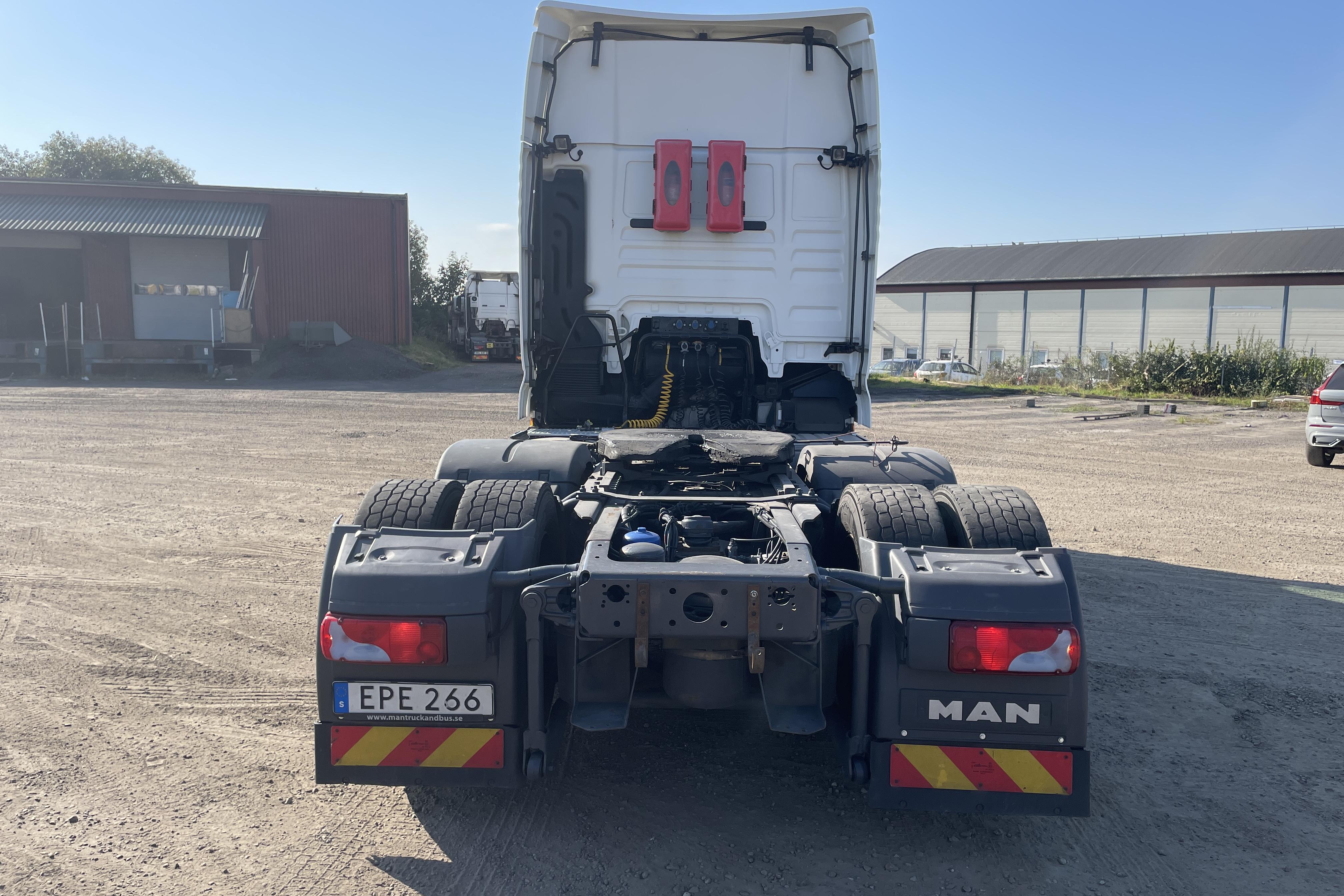 MAN TGX 28.480 - 898 222 km - Automat - vit - 2015