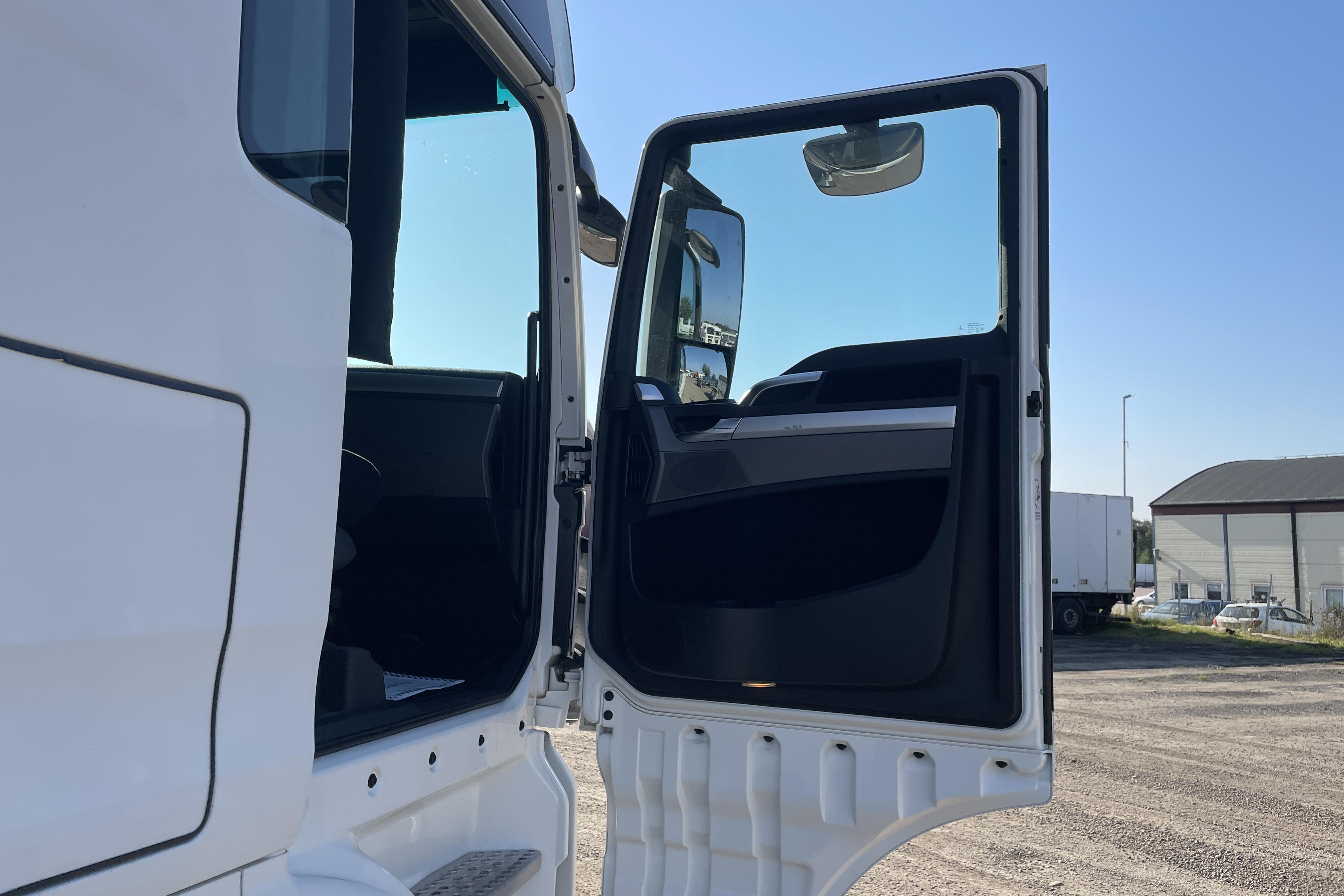 MAN TGX 28.480 - 898 222 km - Automat - vit - 2015