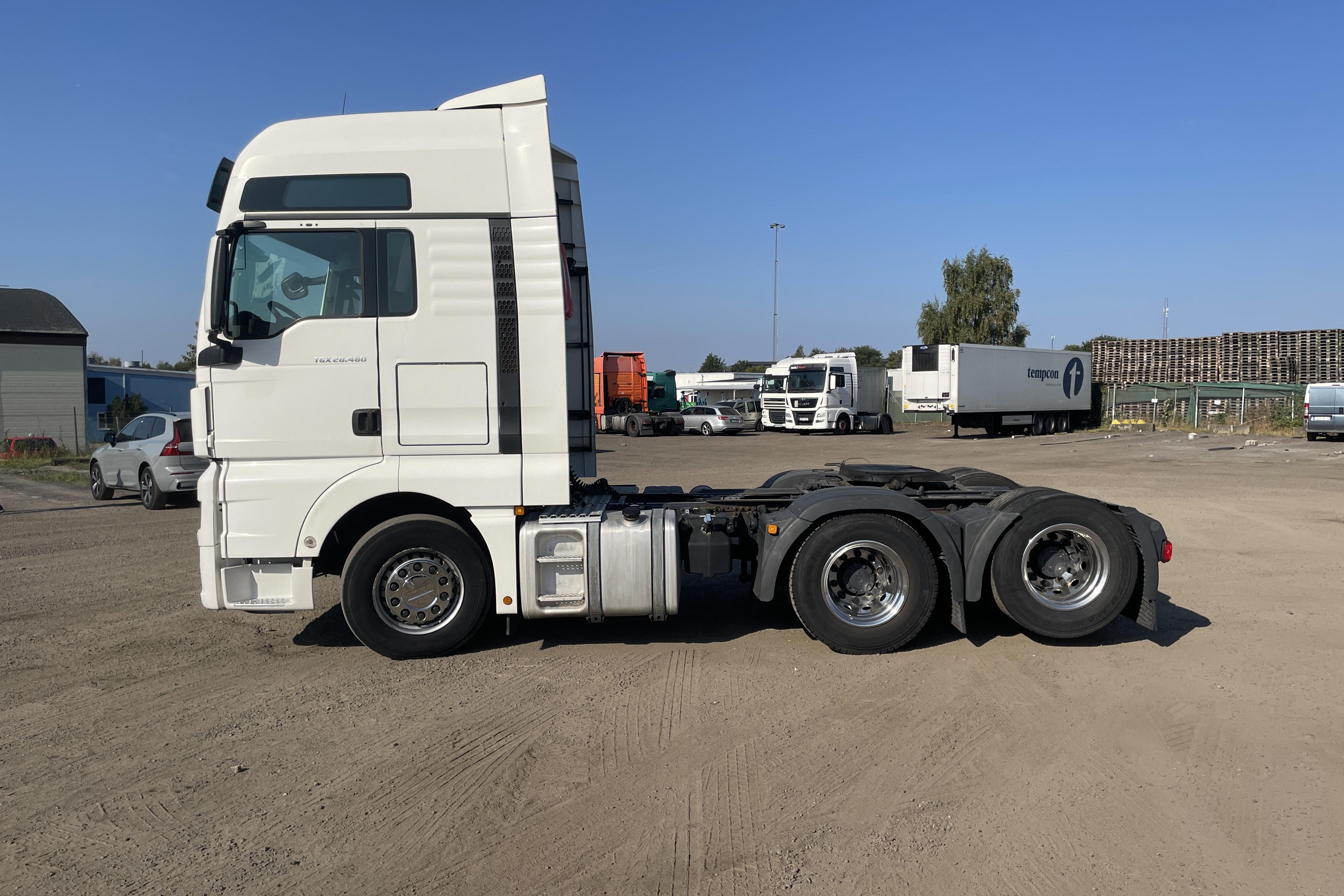 MAN TGX 28.480 - 898 222 km - Automat - vit - 2015