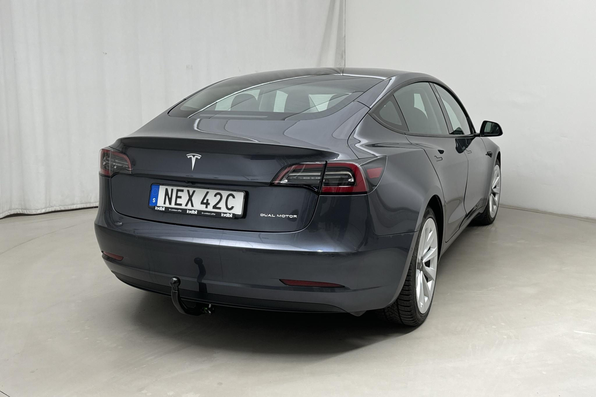 Tesla Model 3 Long Range Dual Motor AWD - 54 050 km - Automatic - gray - 2021