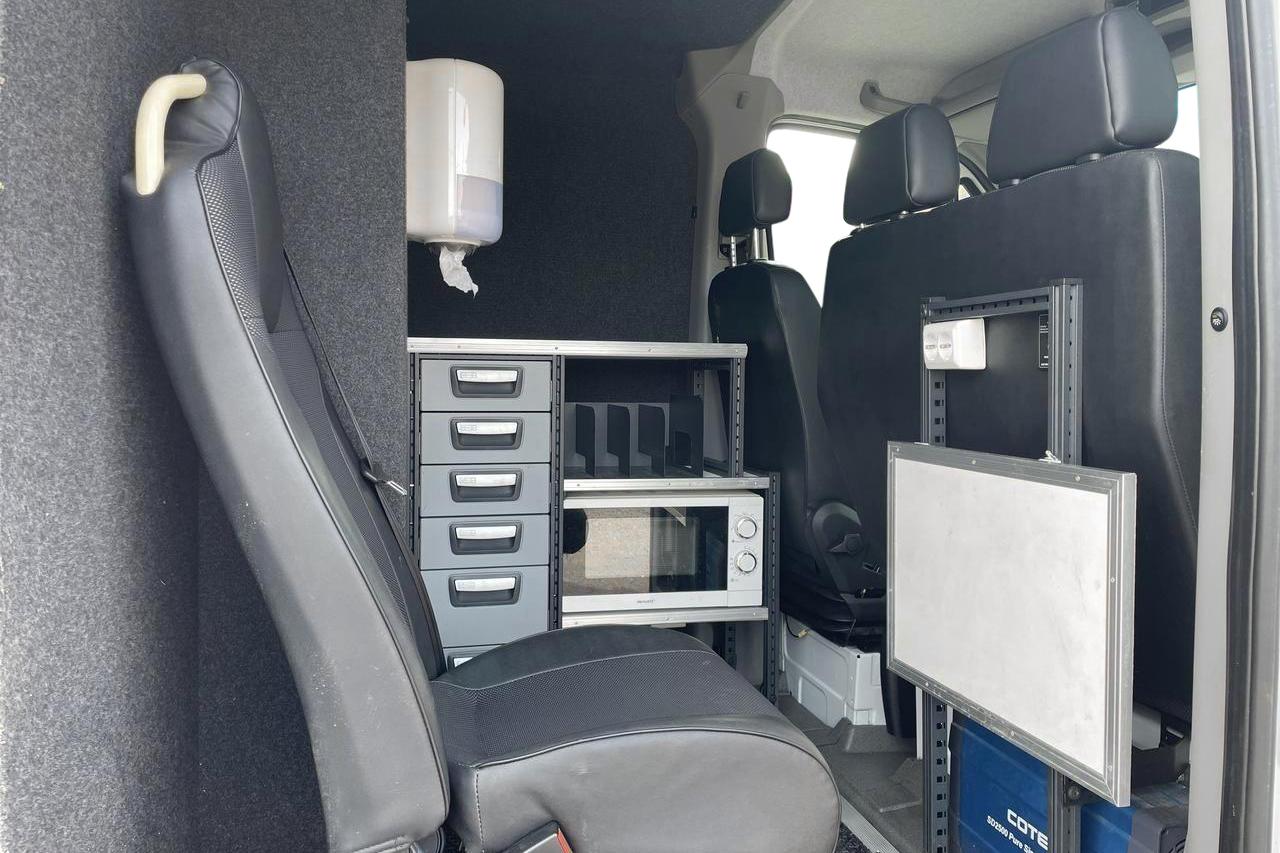 Mercedes Sprinter 319 CDI 4x4 (190hk) - 47 180 km - Automaattinen - valkoinen - 2018