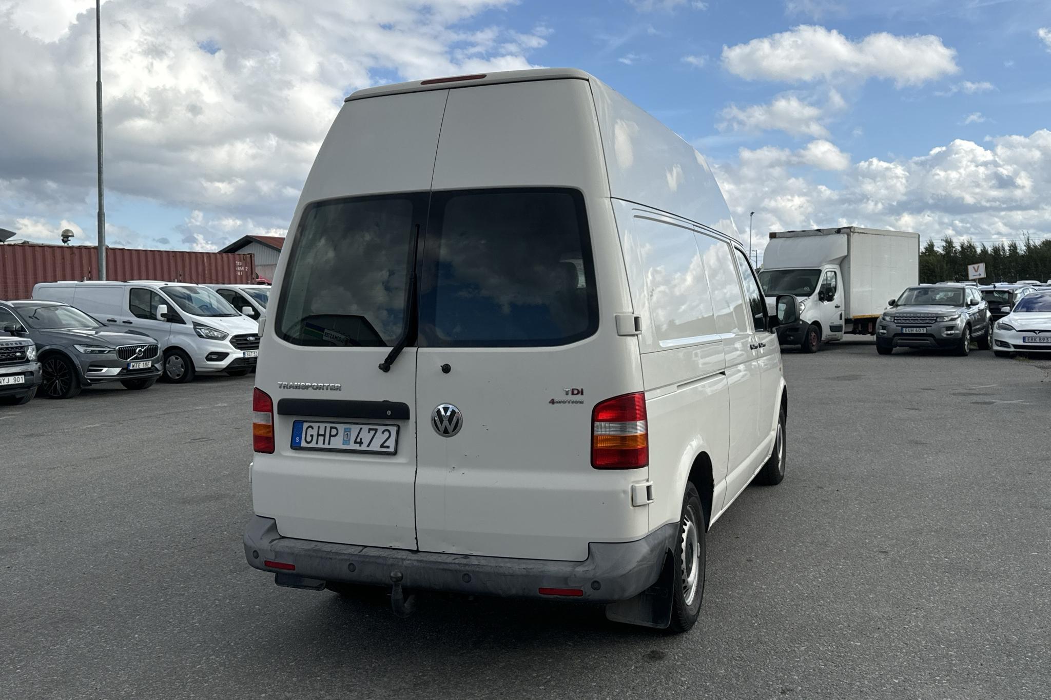 VW Transporter T5 2.5 TDI 4-motion (130hk) - 232 700 km - Manualna - biały - 2008