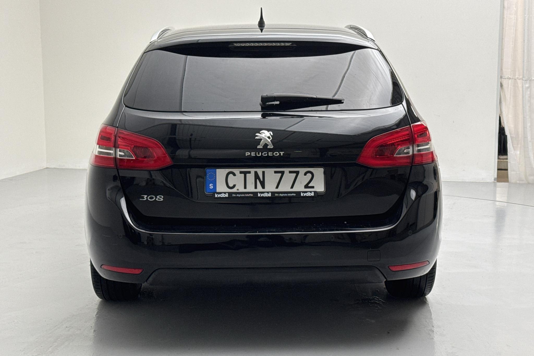 Peugeot 308 SW PureTech (130hk) - 124 360 km - Käsitsi - must - 2015