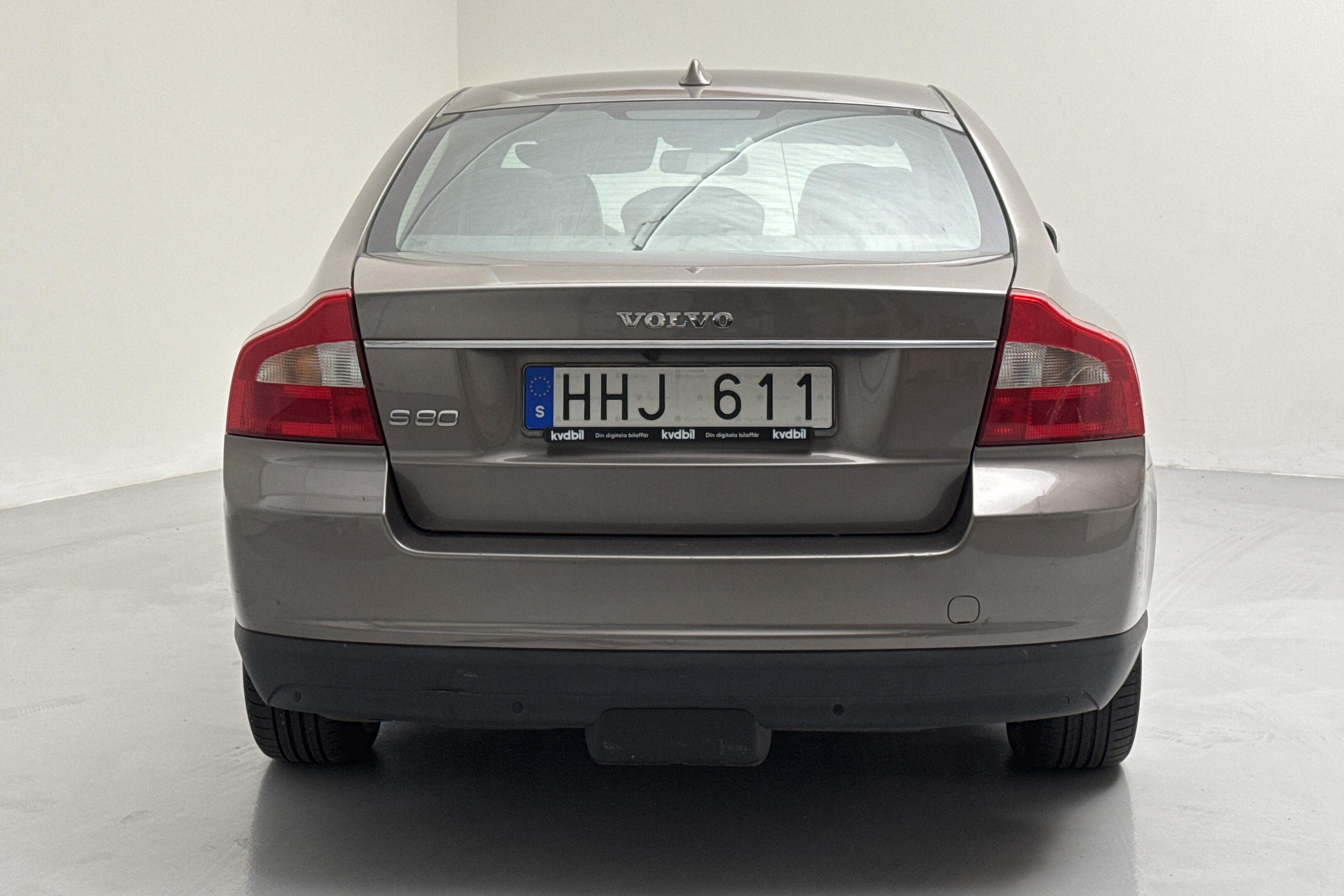 Volvo S80 2.4D (163hk) - 18 395 mil - Manuell - grå - 2007