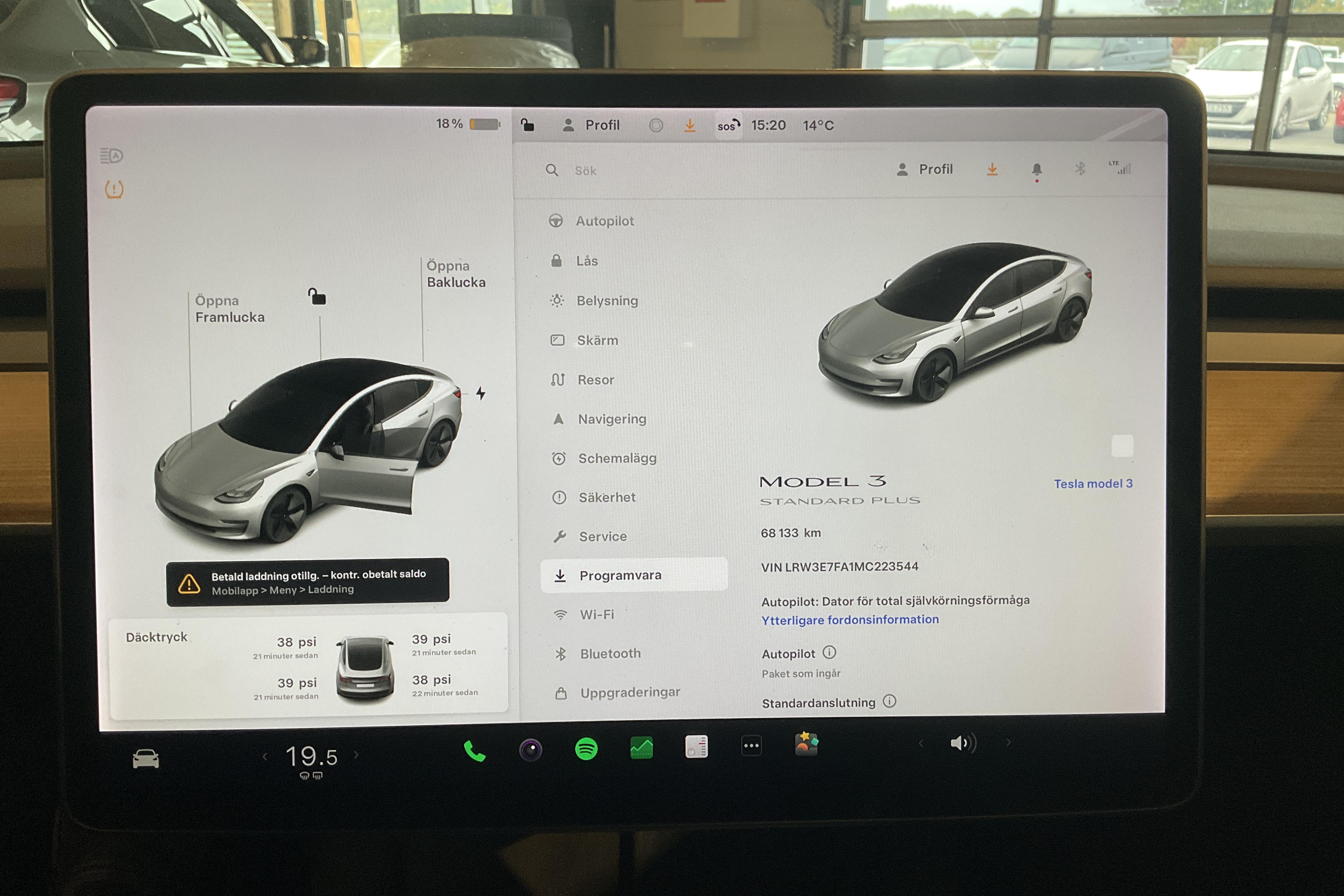 Tesla Model 3 Standard Range RWD - 68 130 km - Automaatne - valge - 2021