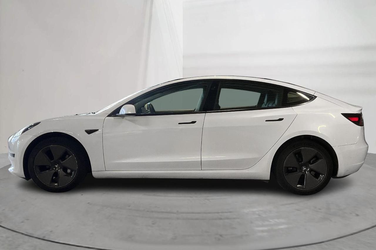 Tesla Model 3 Standard Range RWD - 6 813 mil - Automat - vit - 2021