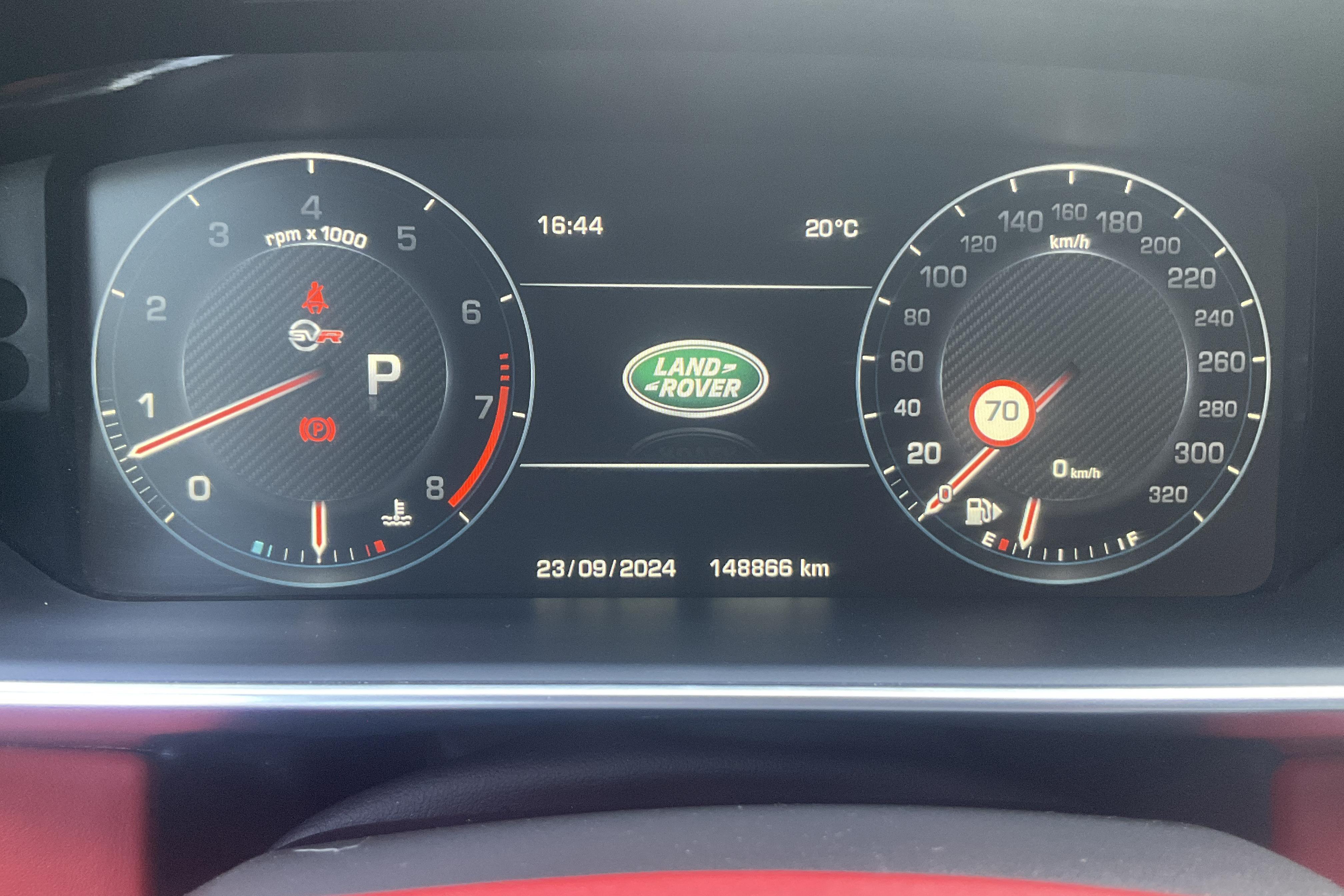 Land Rover RANGE ROVER SPORT SVR (550hk) - 148 860 km - Automatyczna - czerwony - 2016