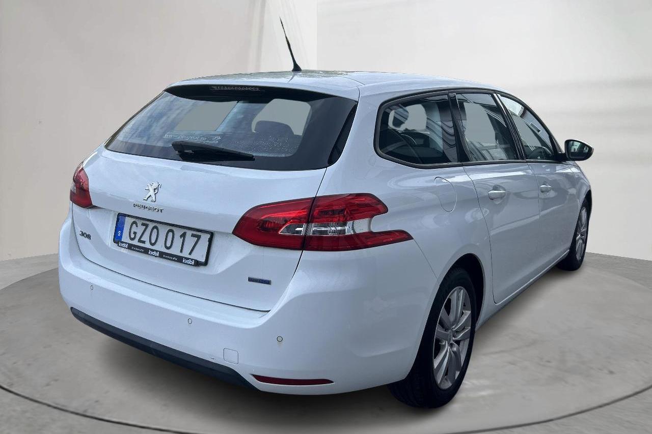 Peugeot 308 SW BlueHDi (100hk) - 58 110 km - Manuaalinen - valkoinen - 2015