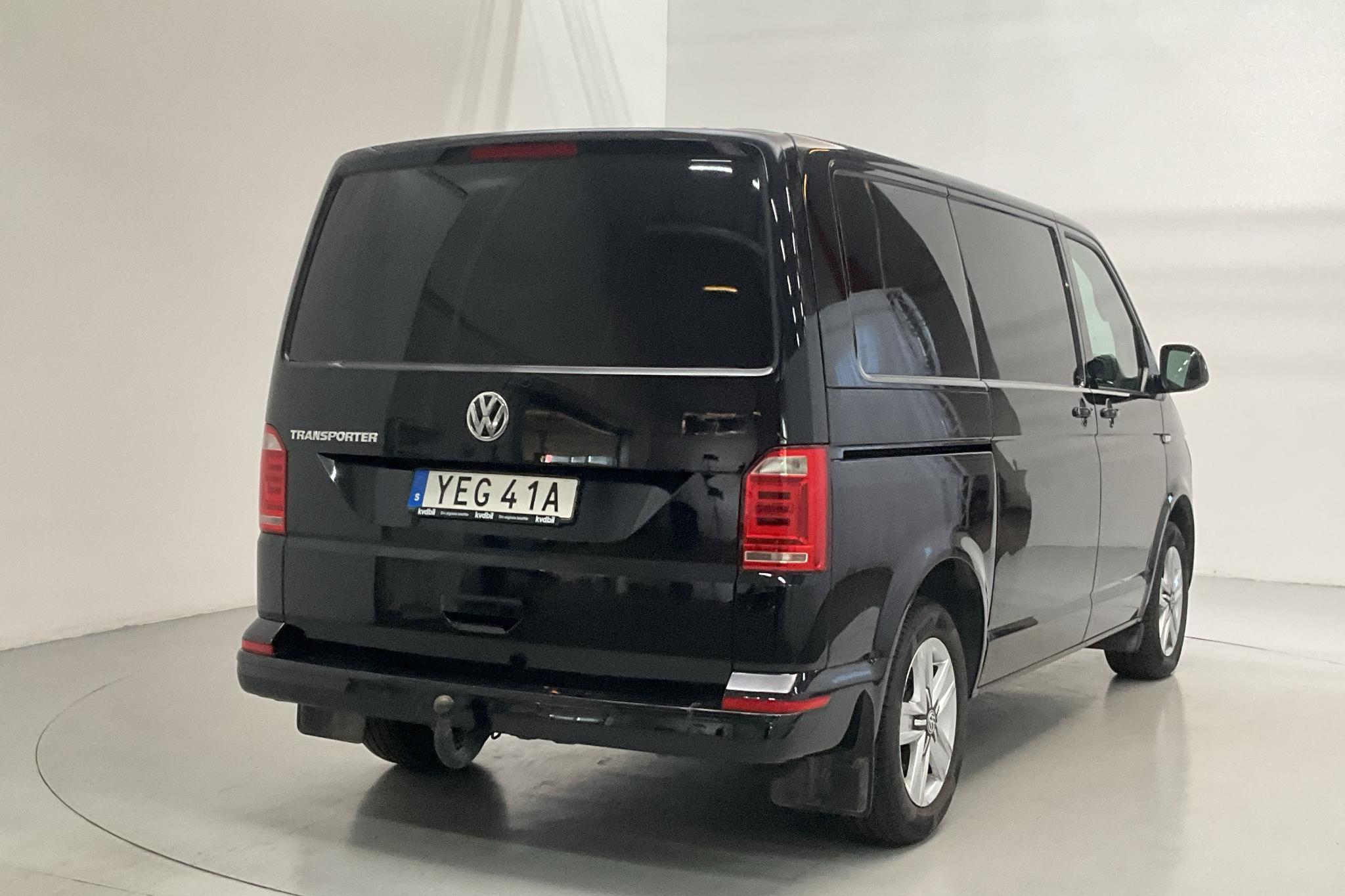 VW Transporter T6 2.0 TDI BMT (204hk) - 145 430 km - Automatic - black - 2019