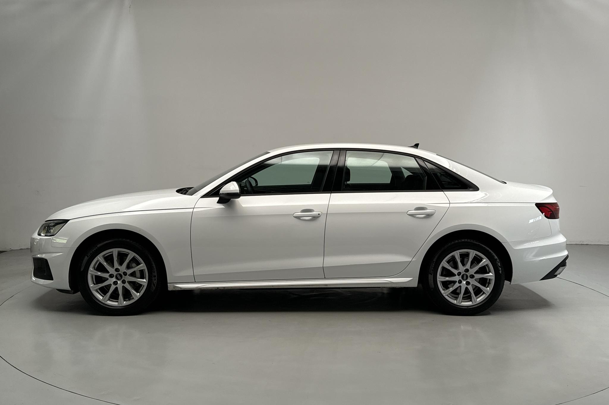 Audi A4 40 TDI quattro (204hk) - 38 610 km - Automatic - white - 2021