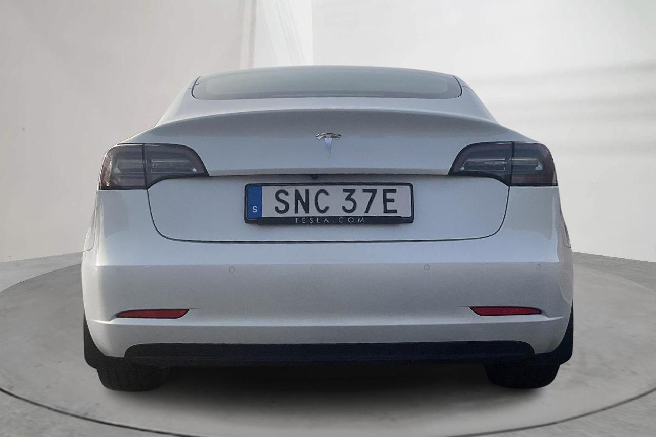 Tesla Model 3 Standard Range RWD - 89 610 km - Automaattinen - valkoinen - 2021