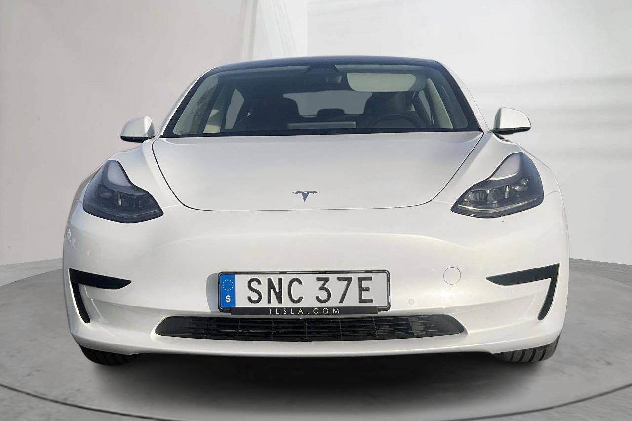 Tesla Model 3 Standard Range RWD - 89 610 km - Automatic - white - 2021