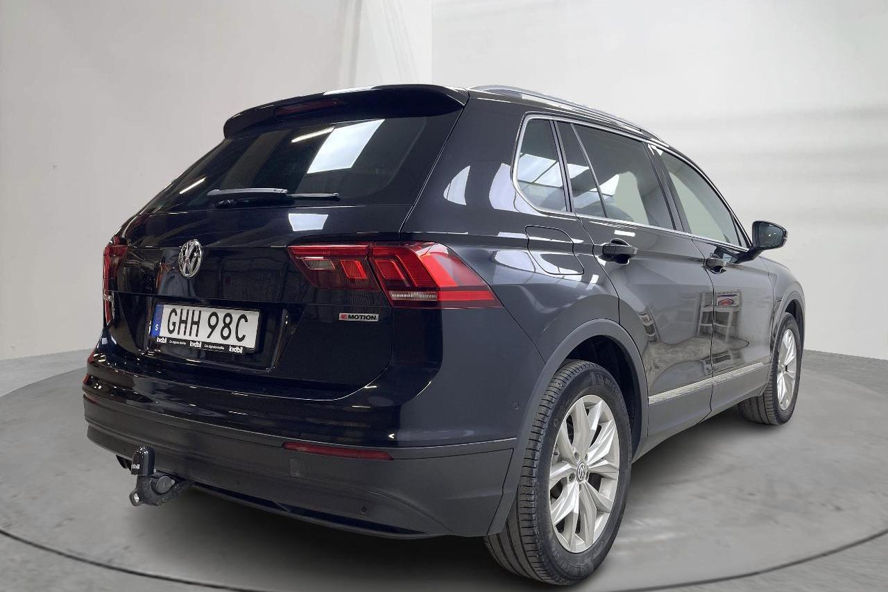 VW Tiguan 2.0 TSI 4MOTION (190hk) - 15 286 mil - Automat - svart - 2020