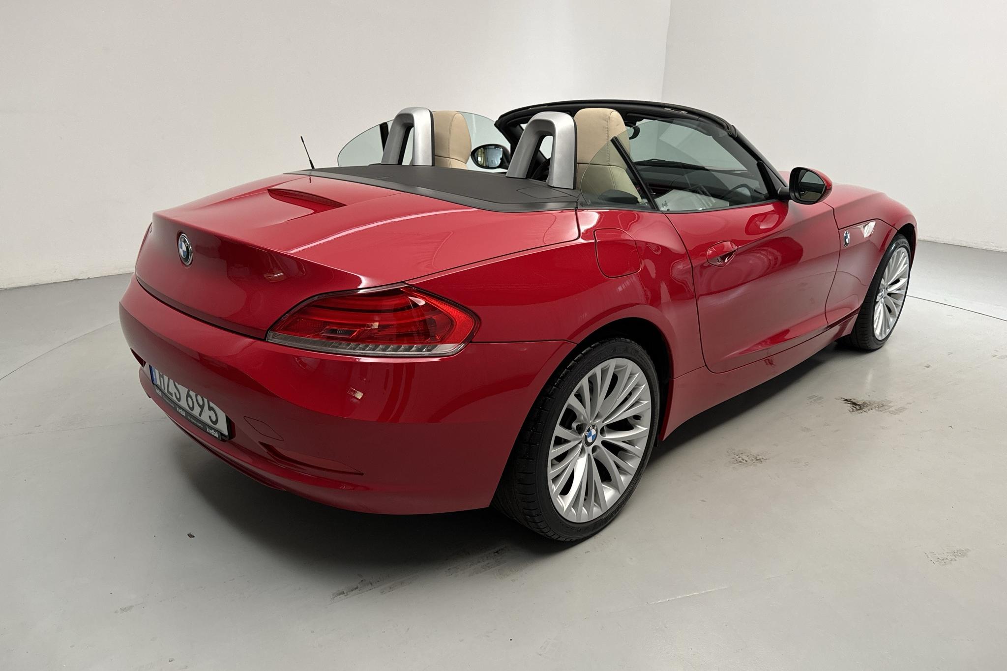 BMW Z4 sDrive 23i Roadster (204hk) - 144 410 km - Manual - red - 2010